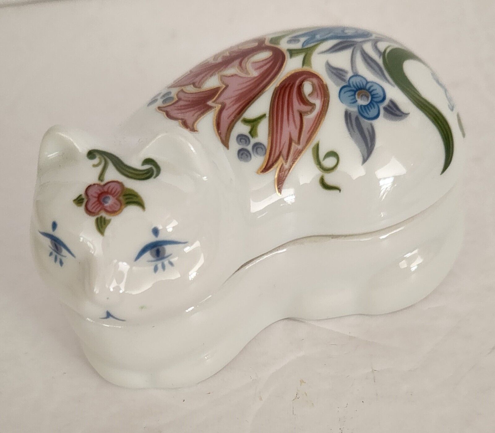 Vintage Elizabeth Arden Porcelain Floral Cat Candle Trinket Box Candle No Box Без бренда