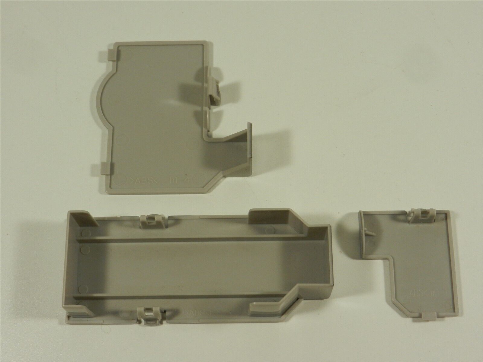 Complete Set of 3 OEM Serial & Hi Speed Port Covers GameCube - Silver/Platinum Nintendo - фотография #2