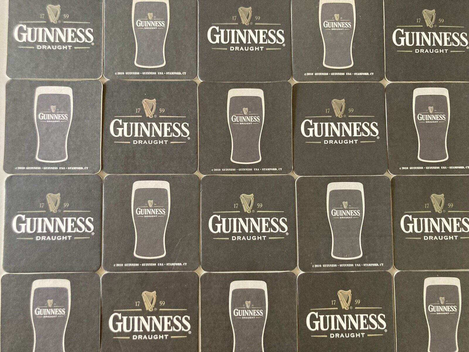 NEW 100 Guinness Stout Bar beer Coasters lot Lift Mat For Pint Glasses Or Tap Guinness - фотография #3