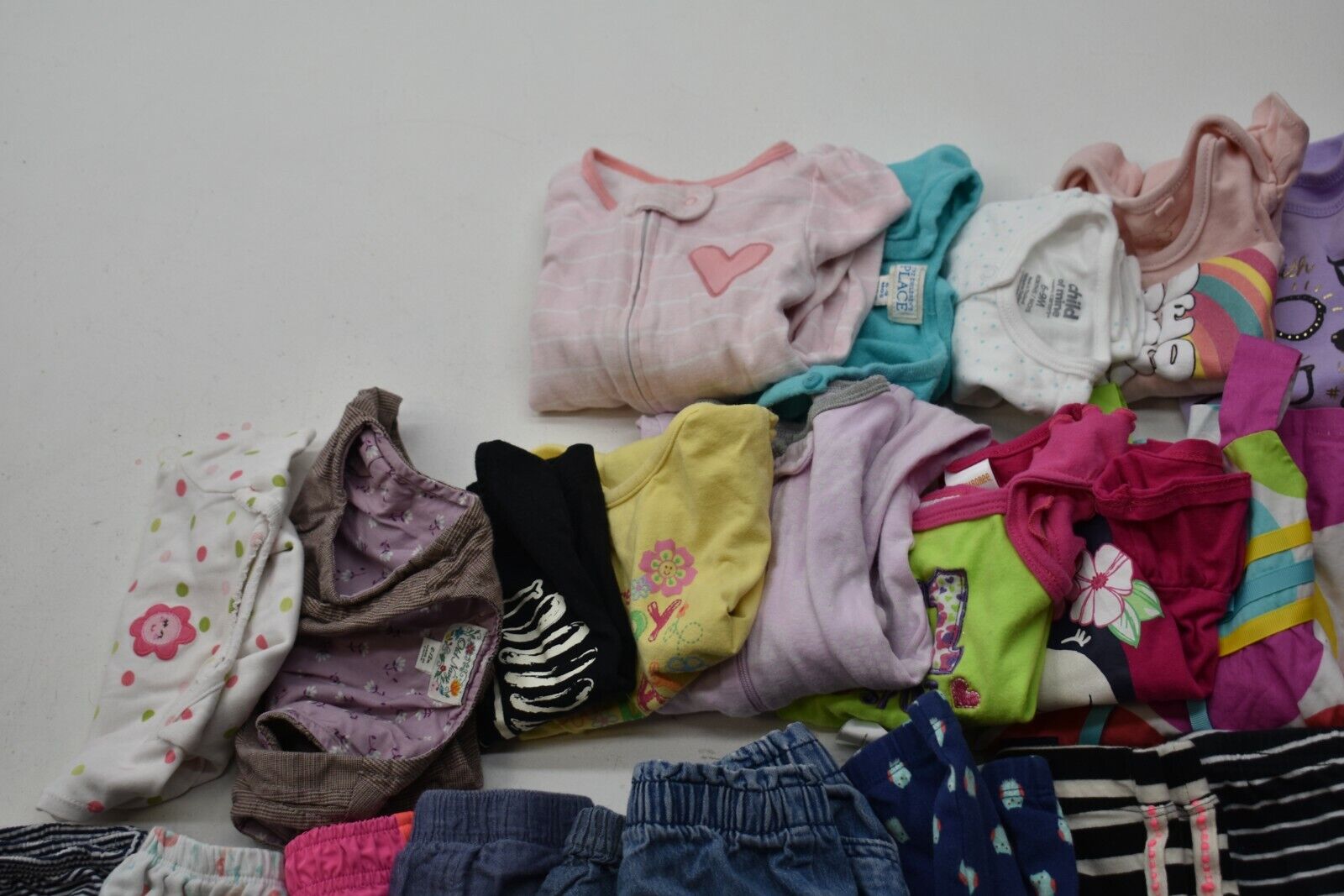 Wholesale Bulk Lot of 35 Girls Size 6-12 Mixed Season Pants Shirts Bottoms Mixed Brand - фотография #4