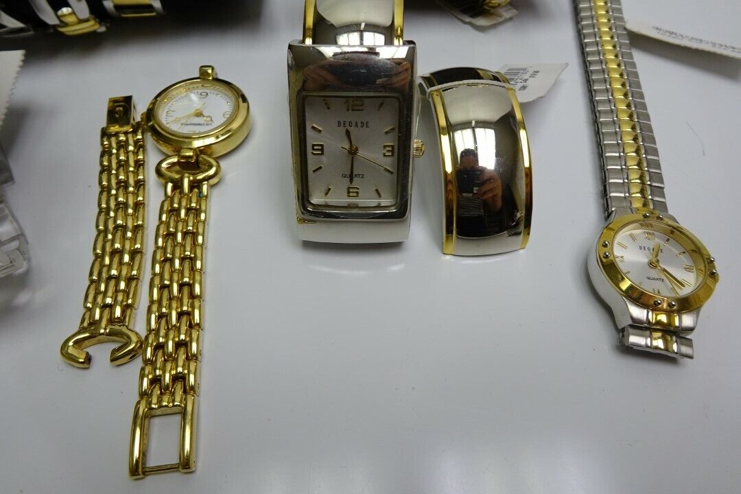  WHOLE SALES LOT MIXED WATCHES MIX STYLE NEW WITH DEFECTS 15 Piece Decade/Armitron Does Not Apply - фотография #5