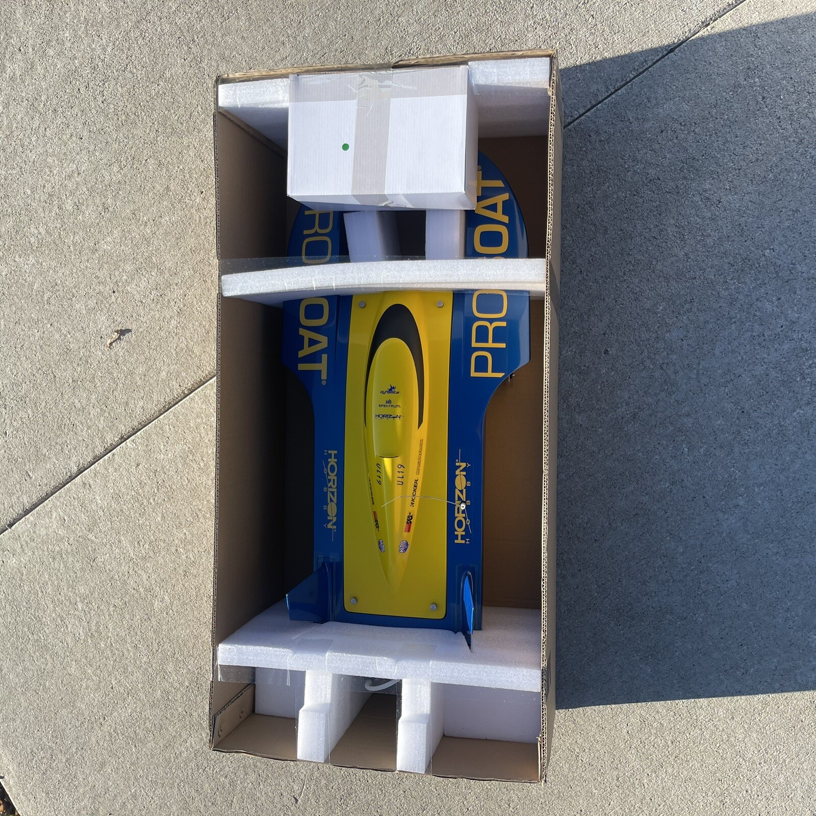 Proboat UL-19 RC Hydroplane Brushless 6S NEW Pro Boat Horizon Radio Control Pro Boat UL-19 - фотография #3
