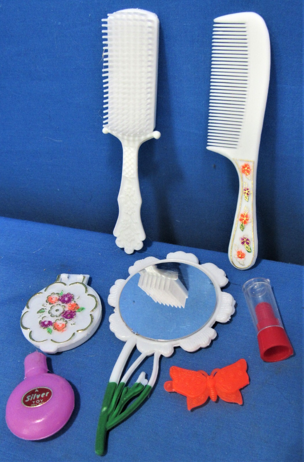 Small Girls Toy Set Assortments ~ 29 Pieces ~ Tea Sets ~ Vanity Set ~ Small Doll Без бренда - фотография #2