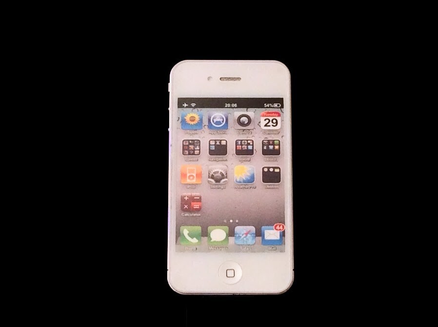 (NEW) iPHONE 4 HOLOGRAPHIC SILVER/WHITE VINTAGE (DUMMY FOR PROMO DISPLAY ONLY) Без бренда - фотография #2
