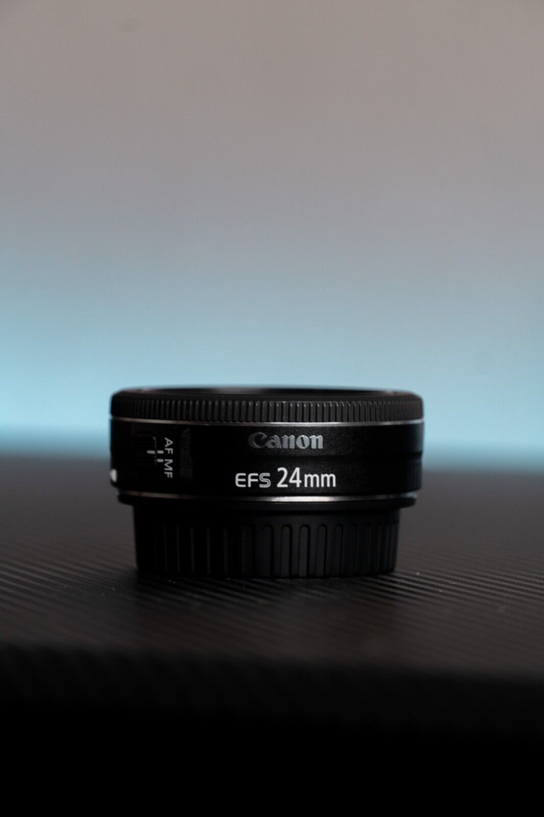 Canon EF-S 24mm f/2.8 STM Lens Canon