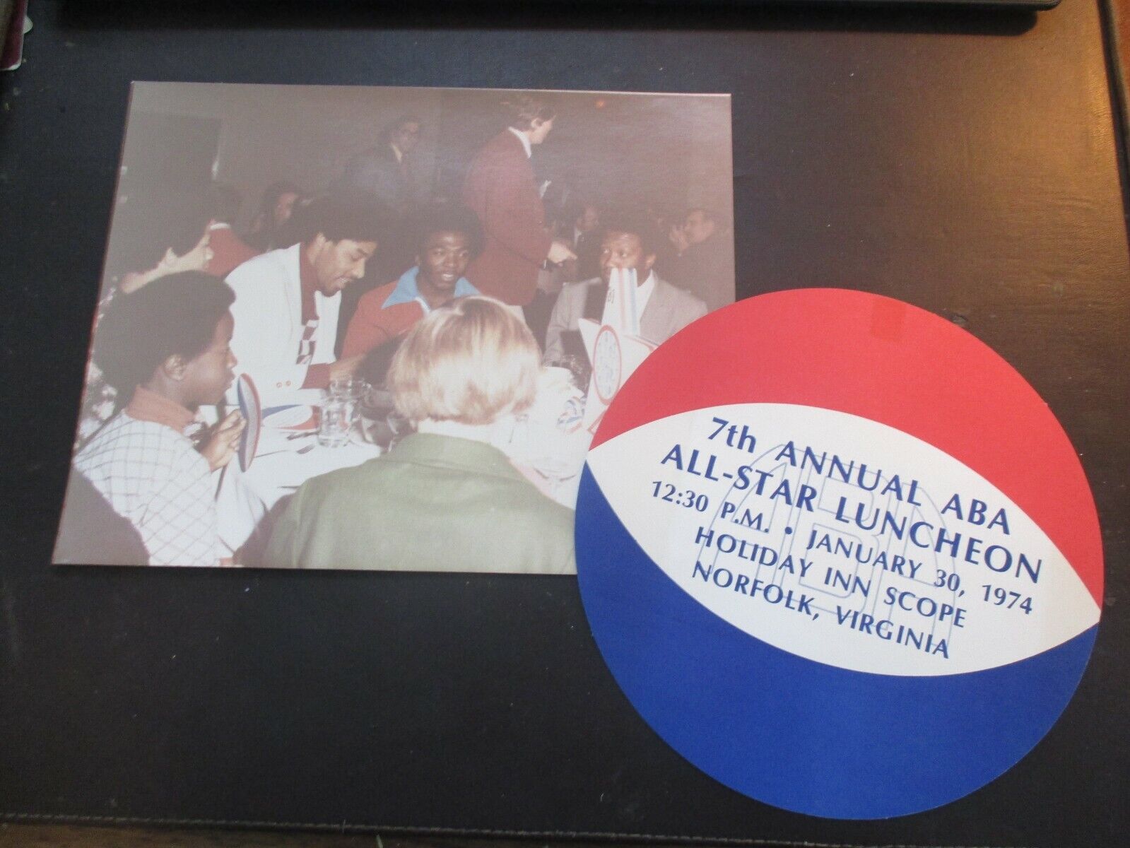 1974 ABA All Star Game Lunch menu plus color photo Dr J Erving Virginia Squires Без бренда