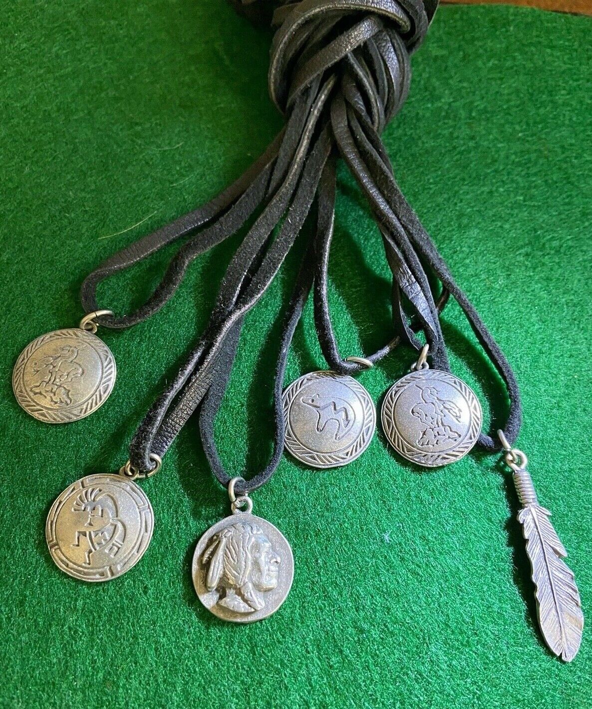 Lot of 6 - Western Style Pendants w/Leather Cord Necklace Unknown - фотография #4