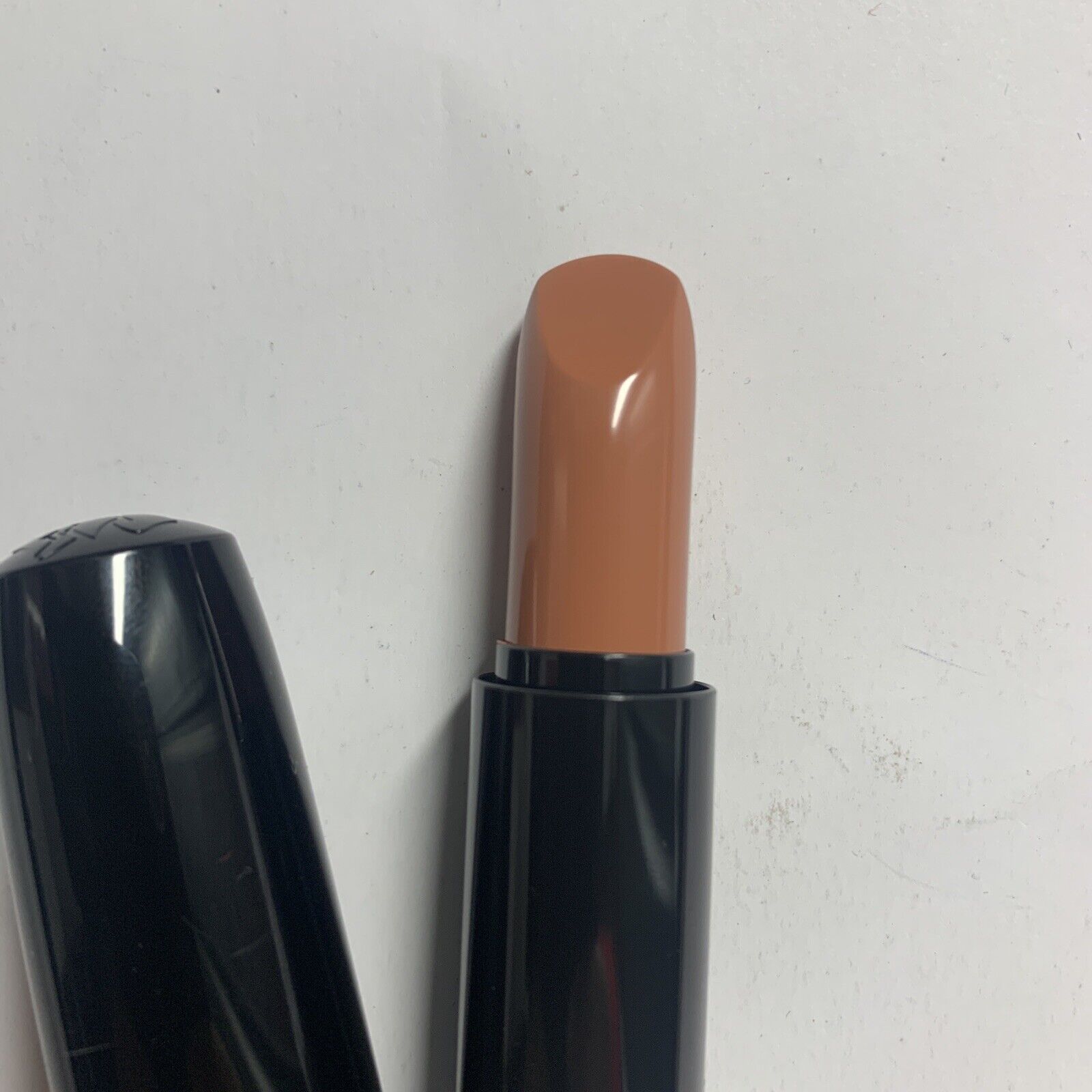2 Lancome Color  Design Lipstick 126 Natural Beauty (Cream)  Full Size  Lancôme - фотография #2