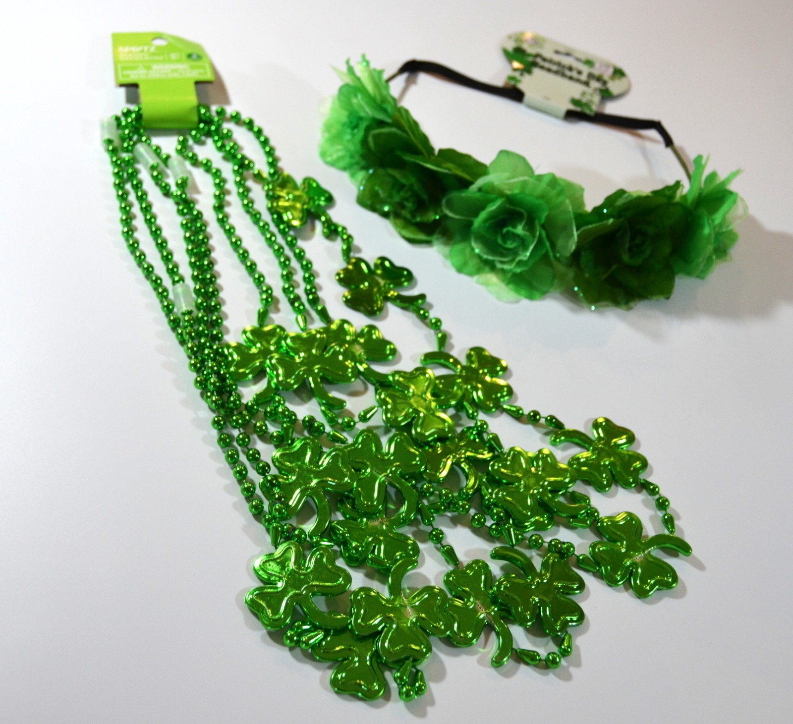 11 Piece St Patricks Day Party Pack Headbands Boa And Shamrock Necklaces Small Seasons, Spritz - фотография #10