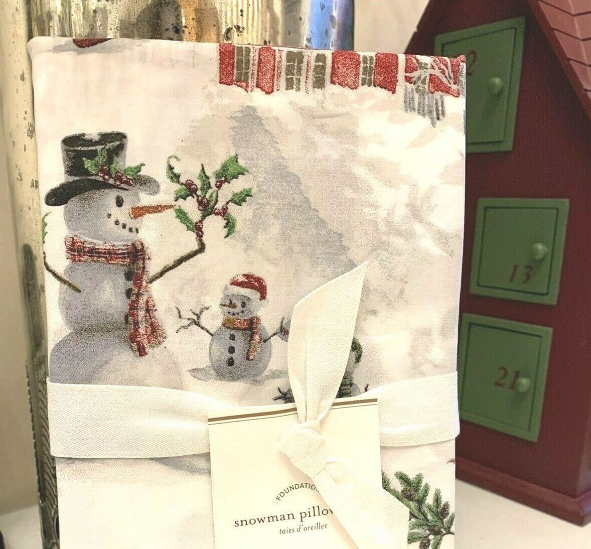 SET 2 Pottery Barn Organic Snowman village pillowcase holiday Christmas tree kid Pottery Barn na - фотография #6