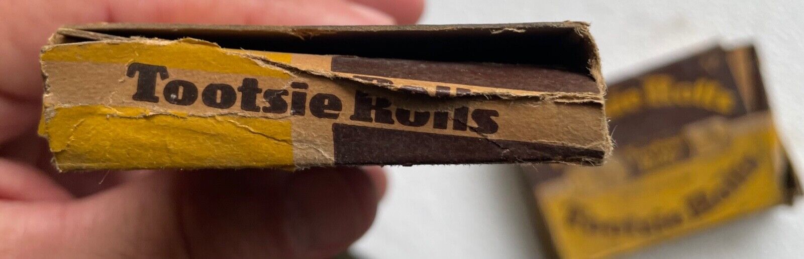 Two Late 1930’s Ultra Rare Movie Theater individual Tootsie Roll boxes TOOTSIE ROLLS - фотография #12