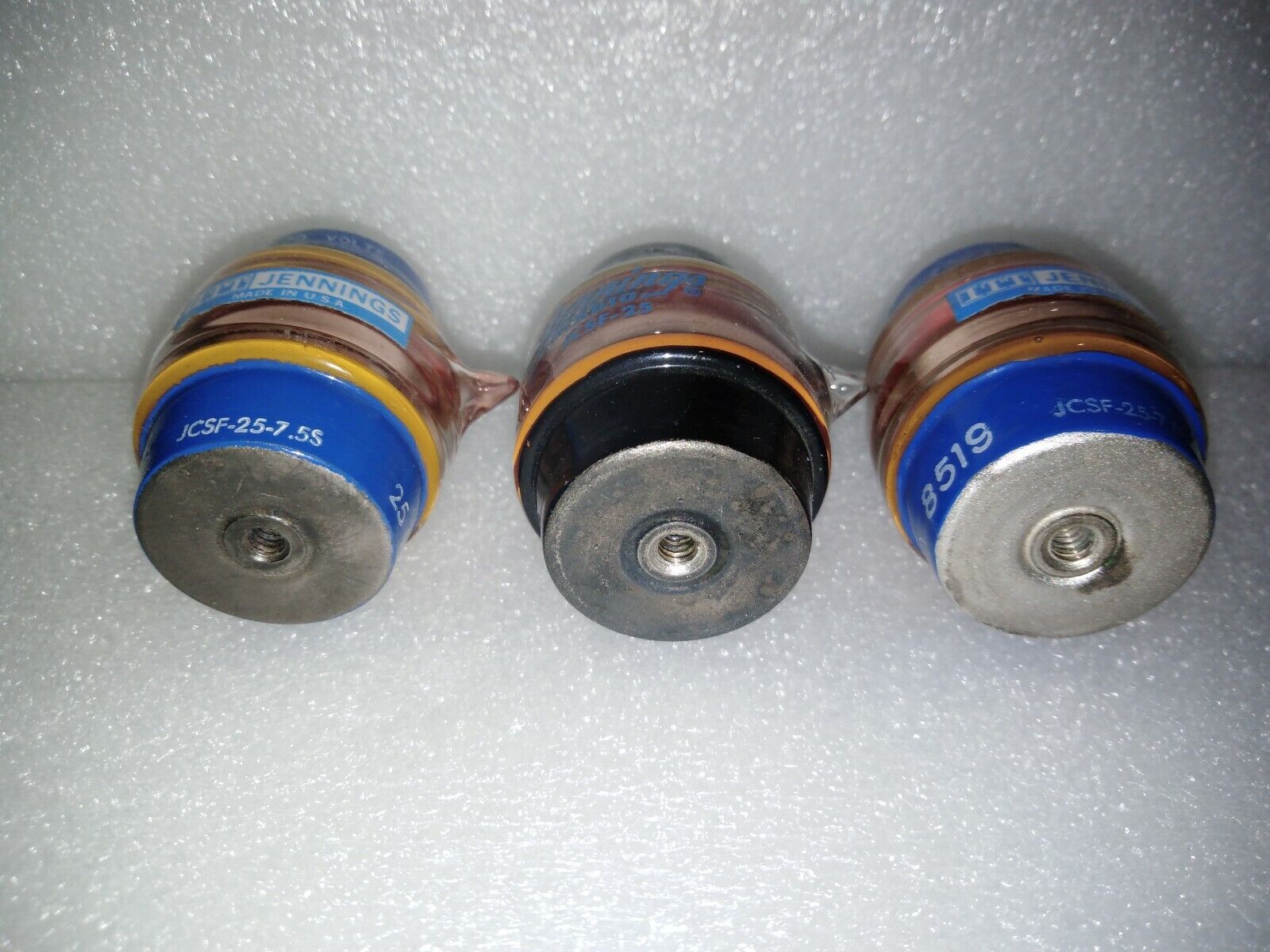 Jennings vacuum capacitors JCSF25-7,5S and one WE Jennings JCSF 25 - фотография #3