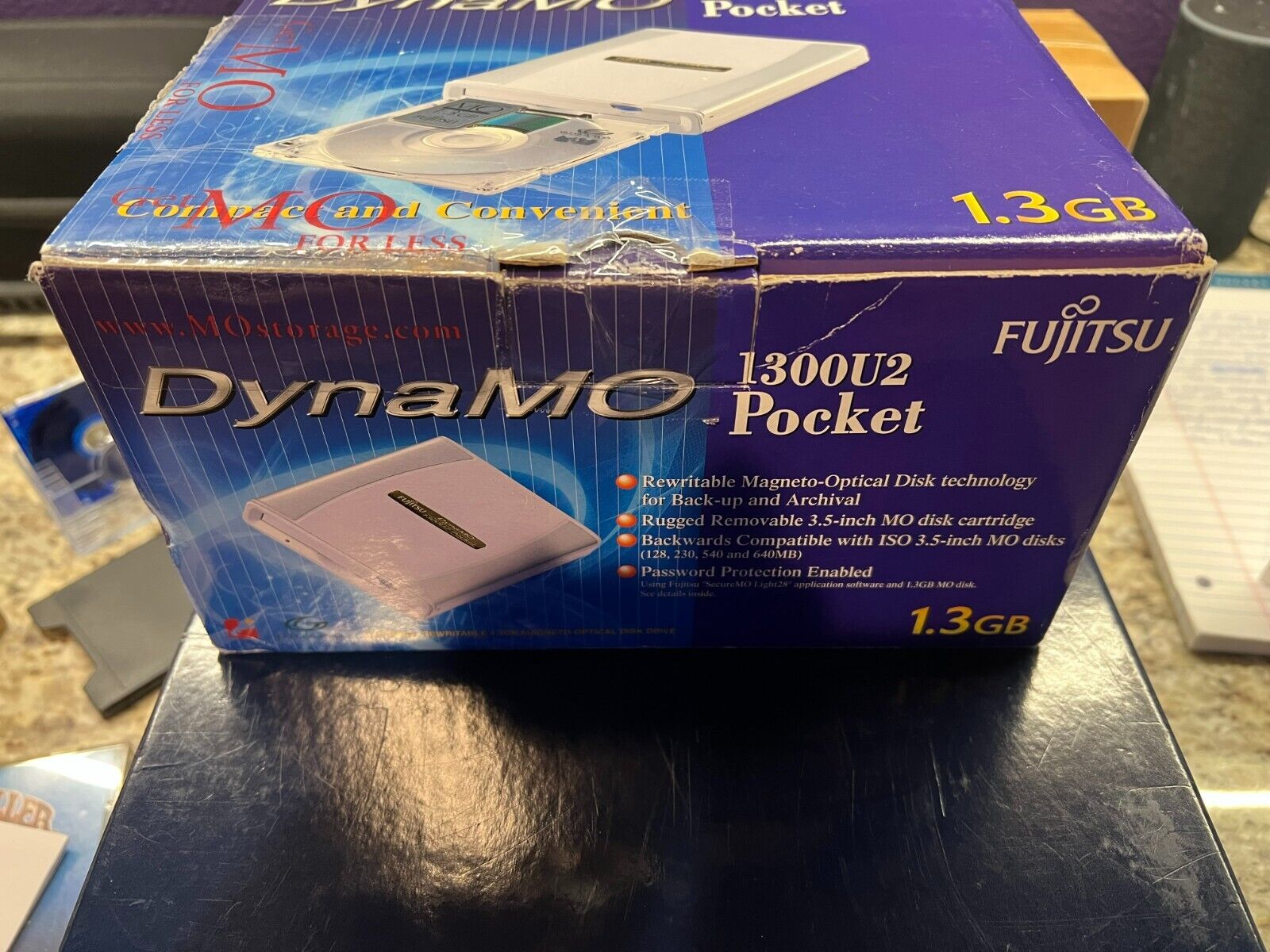 Fujitsu DynaMO 1300U2 Pocket 1.3GB MO disk drive USB Powered Fujitsu CAO6360-B553