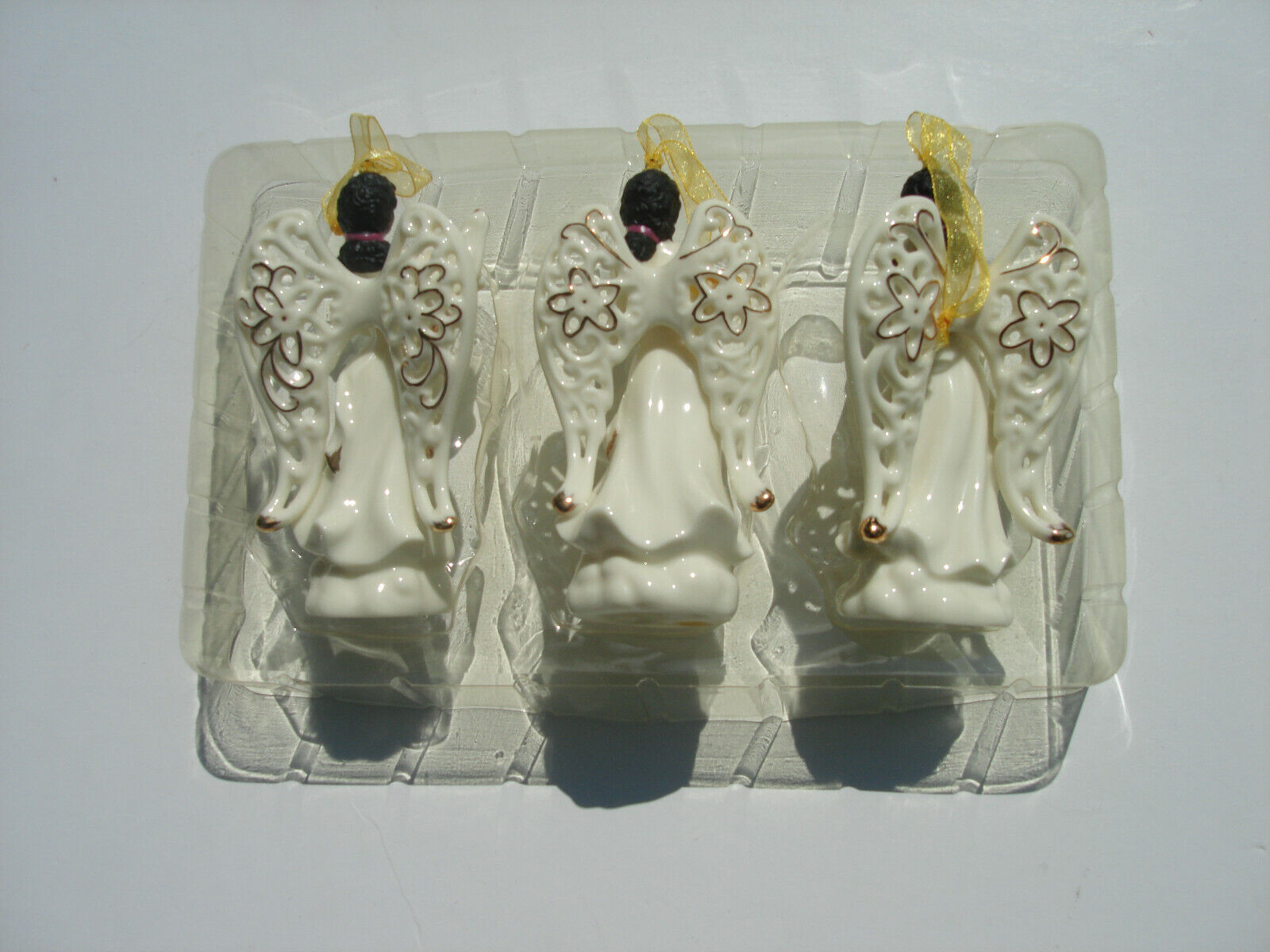 ANGELS with WINGS CHRISTMAS ORANAMENT (BLACK AFRICAN-AMERICAN ANGEL) (SET of 3) Unbranded - фотография #6