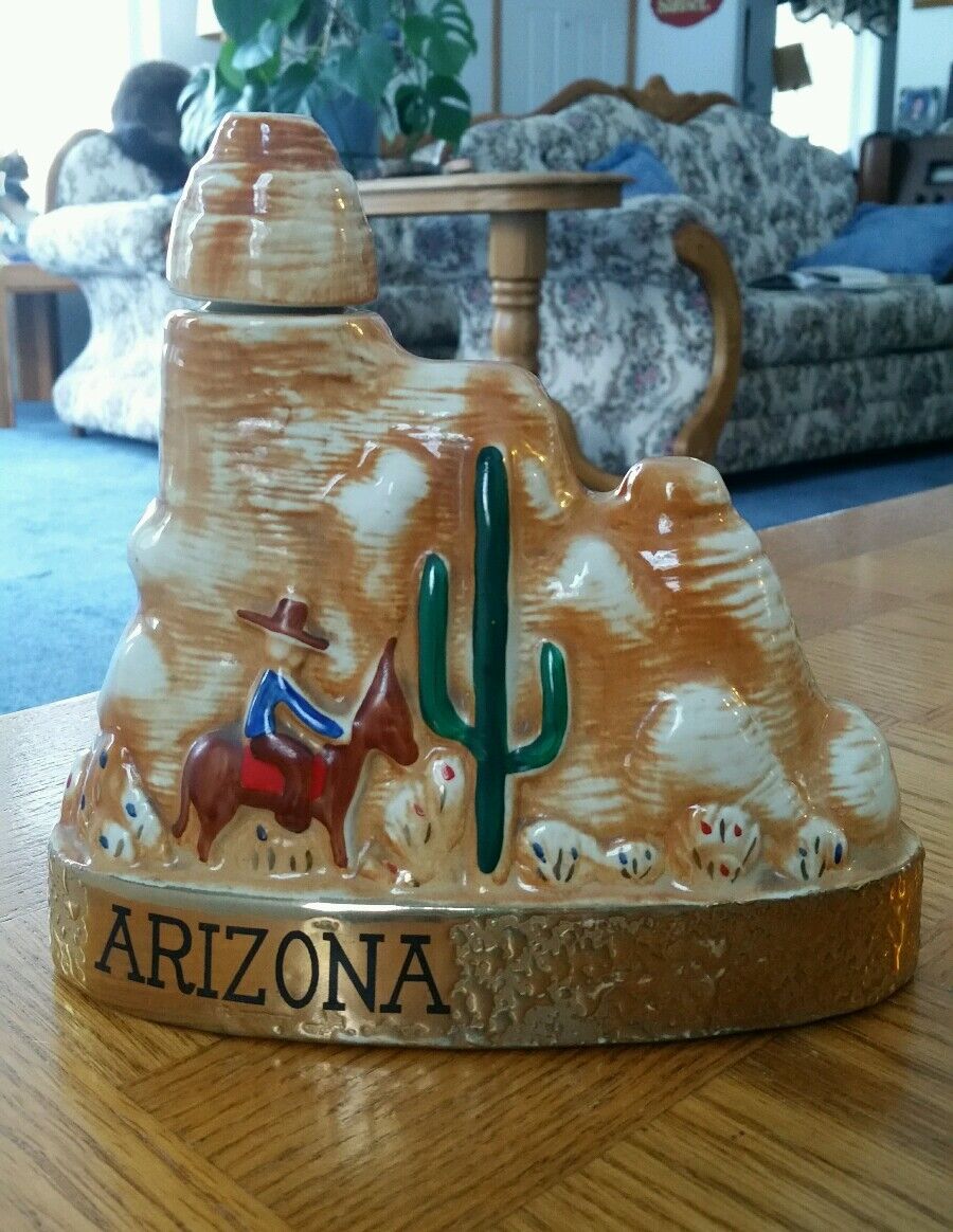 1969 "Arizona" Ezra Brooks decanter  Без бренда