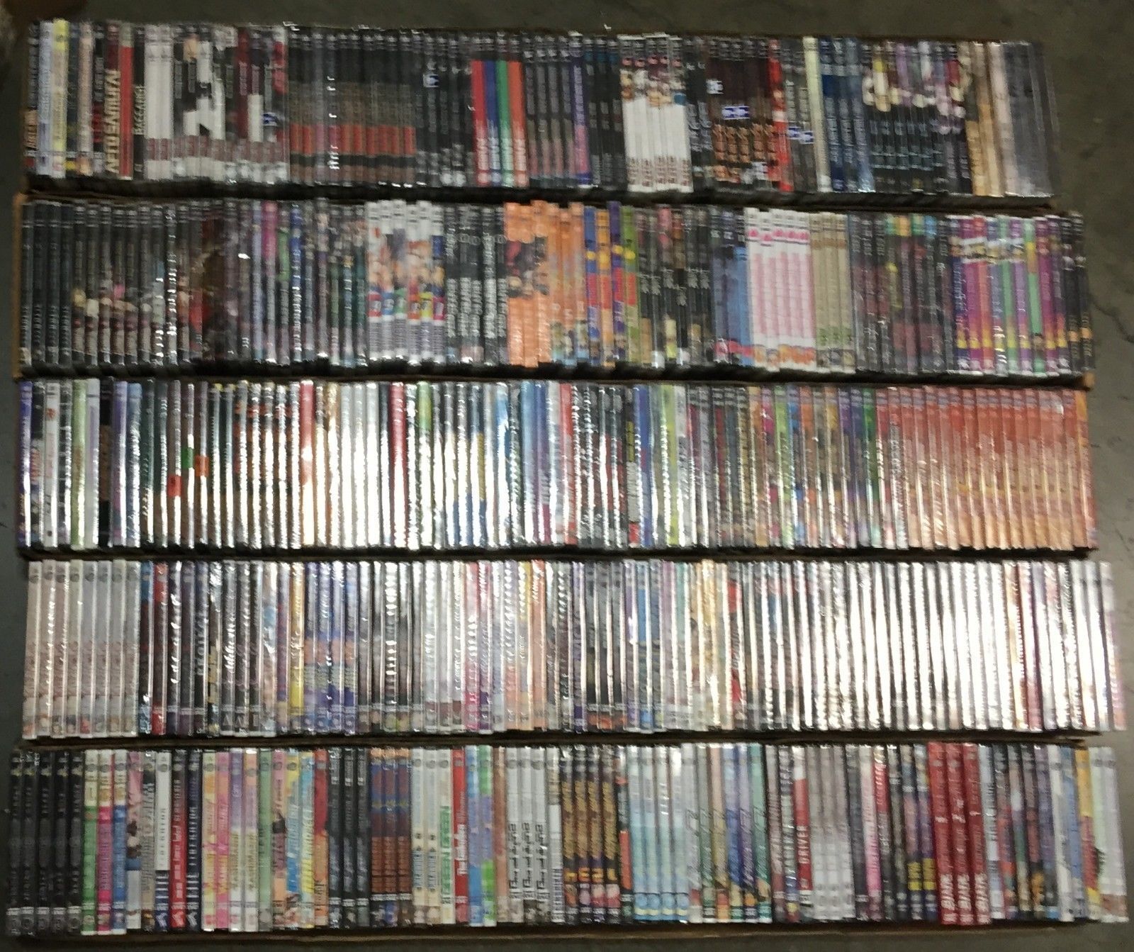 Wholesale Lot of 100 Assorted Bulk New Japanese Anime DVD Grab Bag No Duplicates Без бренда