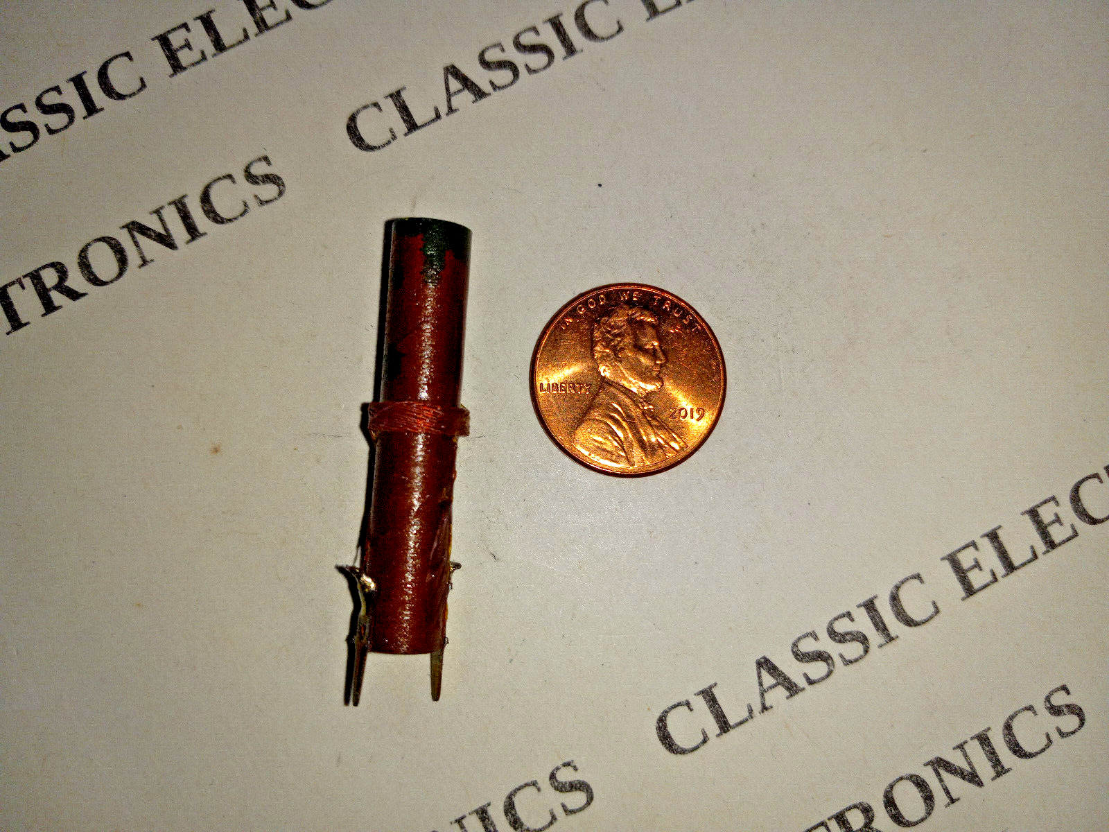 Vintage Heathkit Phenolic 29uH RF Coil Radial PCB Leads 3.5 Ohms DC Resistance Heathkit Unknown - фотография #7