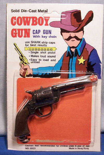 Cap Guns ~ Set of 6 Old Die Cast Cap Gun Key Chain Fobs on Store Display Cards Без бренда - фотография #2