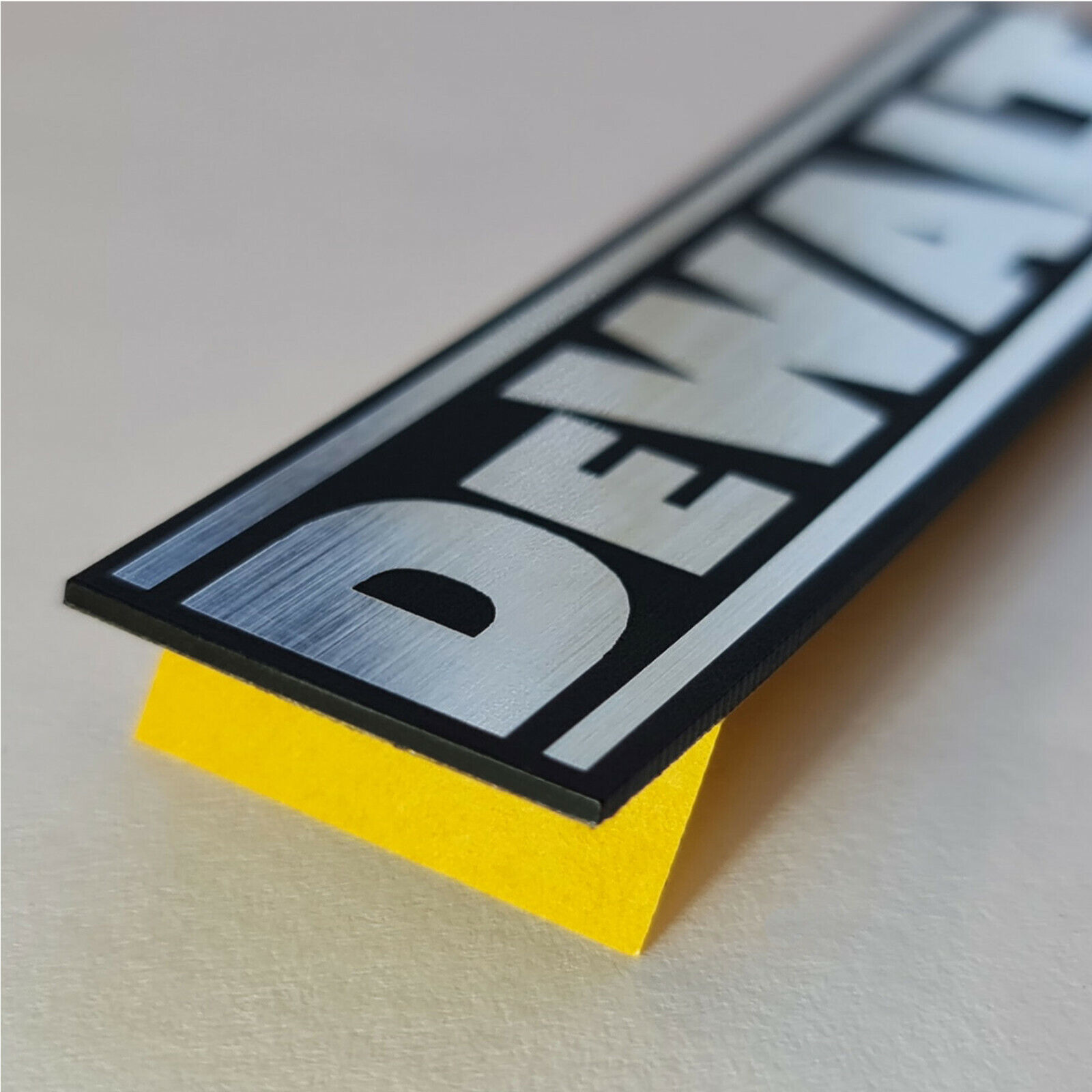 DeWalt - Sticker Case Badge Decal - Chrome Reflective - Two Emblems  Unbranded Does Not Apply - фотография #4