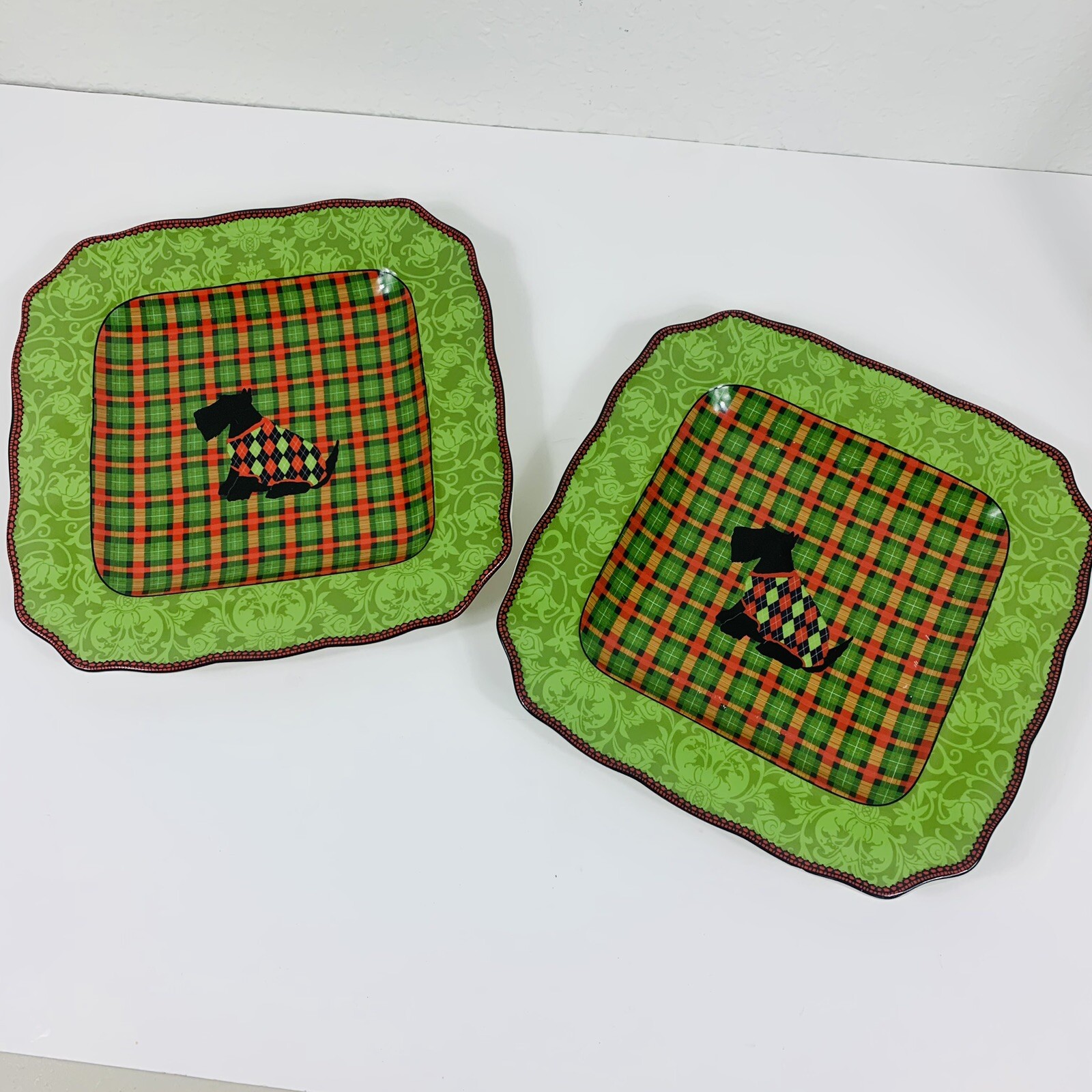 Christmas Scotty Dog Argyle Sweater 10.75" Square Dinner Plates 222 Fifth PTS 222 Fifth - фотография #3