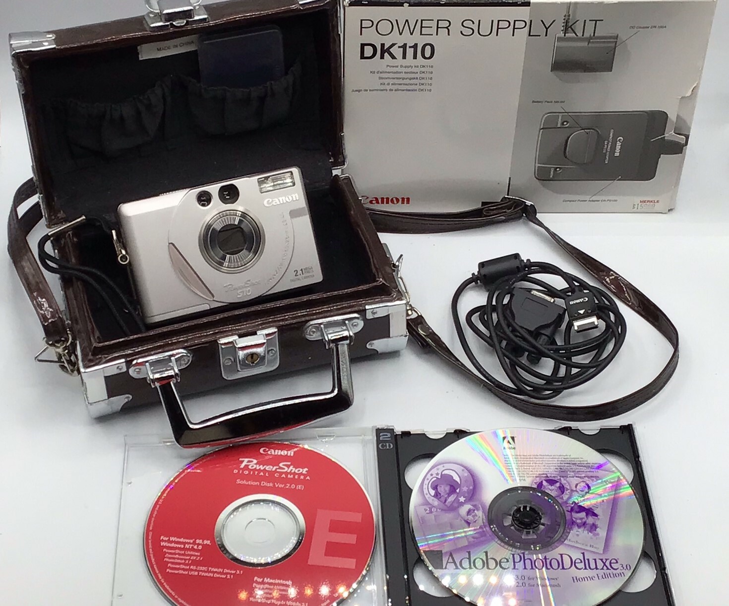 Canon PowerShot S10 2.1 MP Digital Camera, DK110 Power Supply Kit, CD's Suitcase Canon PowerShot S10