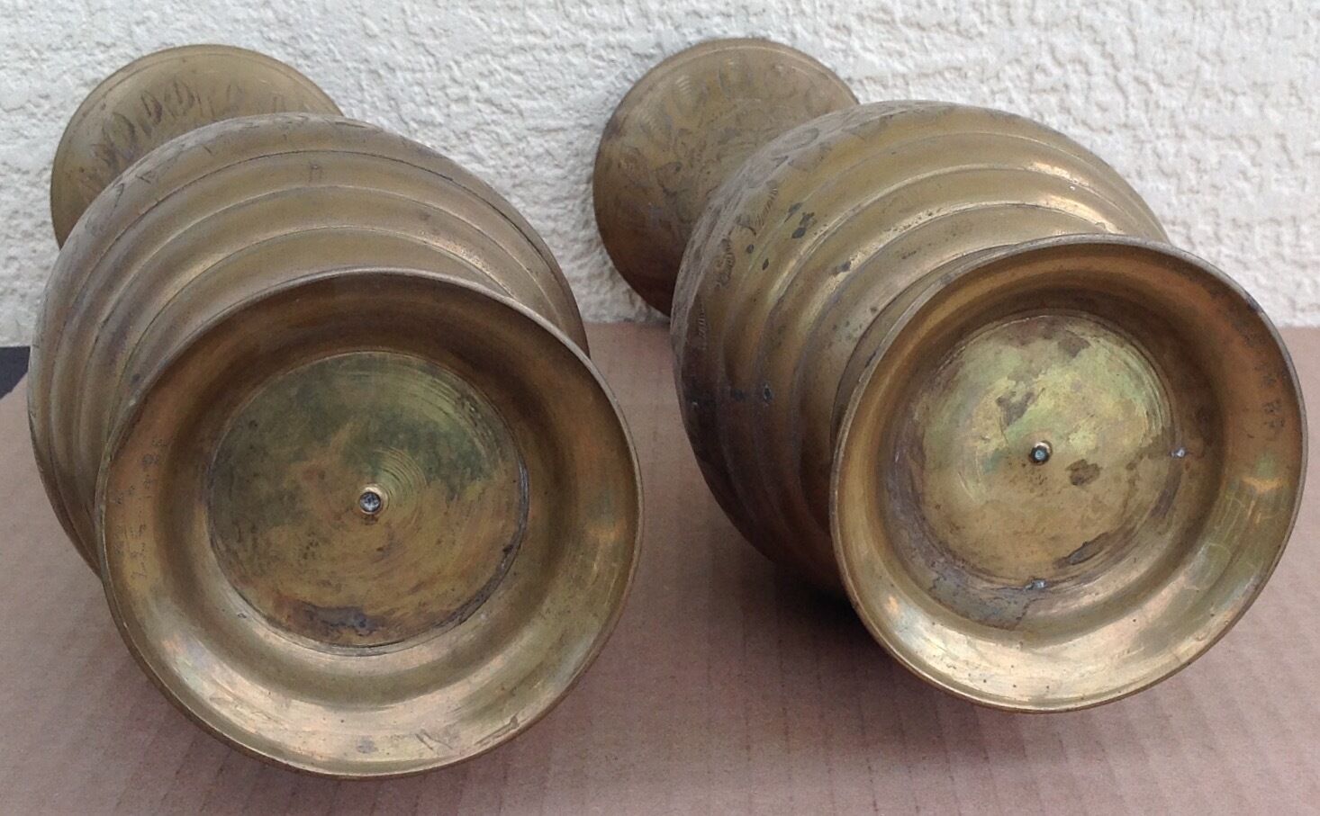Brass India Vase pair identical, 20th century Anglo, engraved bohemian 225-BF  Без бренда - фотография #8