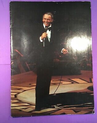 Frank Sinatra Program Books -1983- 1990 -1986 Chicago Theater *Rare* - Lot of 3 Без бренда - фотография #4