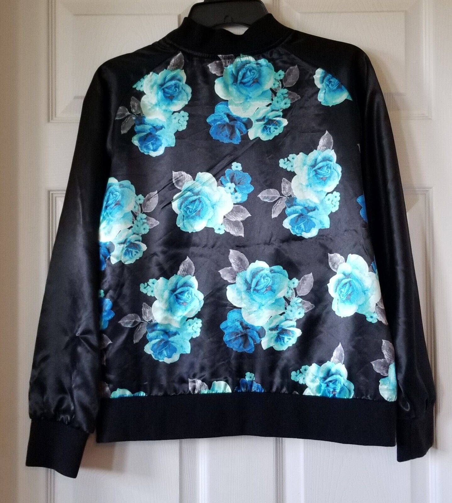 JUSTICE Girls Black and Teal Floral Satin Zip Front Bomber Jacket Size 20 - NWT Justice - фотография #4