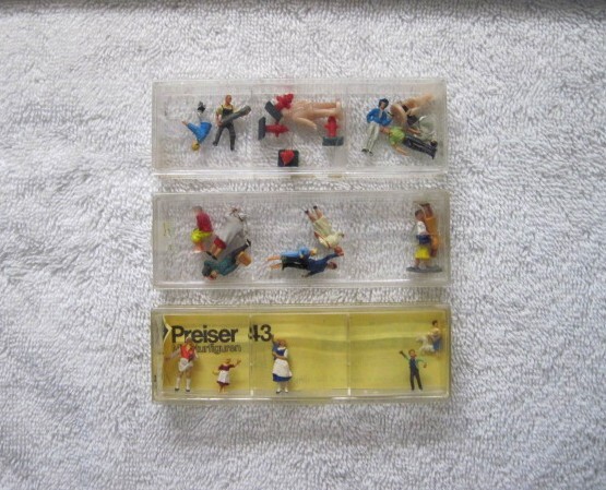 VINTAGE HO FIGURES/PEOPLE - PREISER -GERMANY Preiser