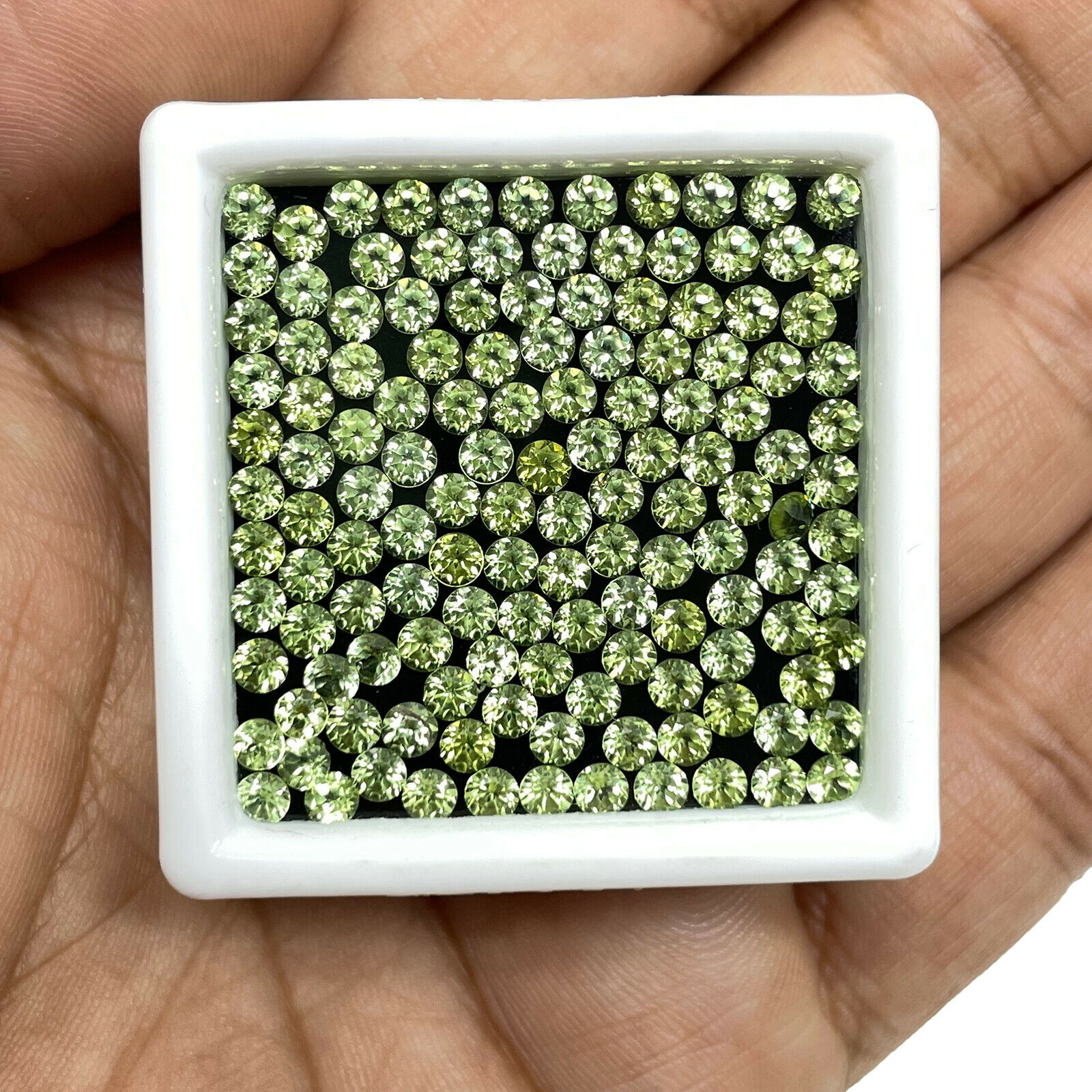 VVS Natural Peridot Round Diamond Cut Loose Untreated Gemstones Lot 80 Pcs 3mm Selene Gems