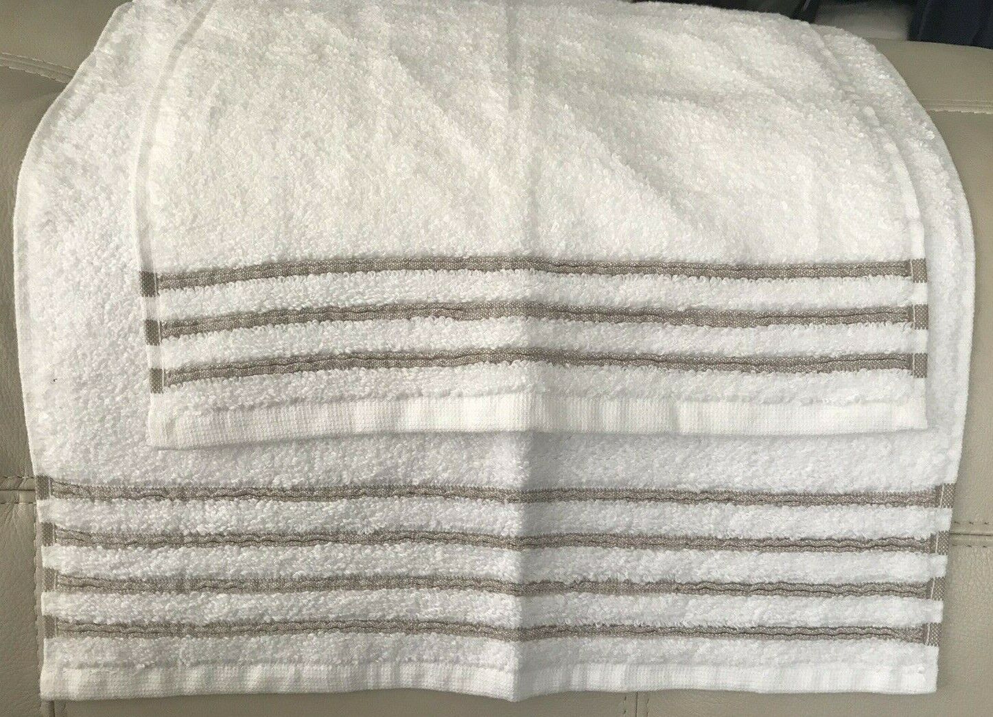 Set- Hotel Collection Borderline Hand Towel & Washcloth White/ Champagne Stripes Hotel Collection Borderline - фотография #8