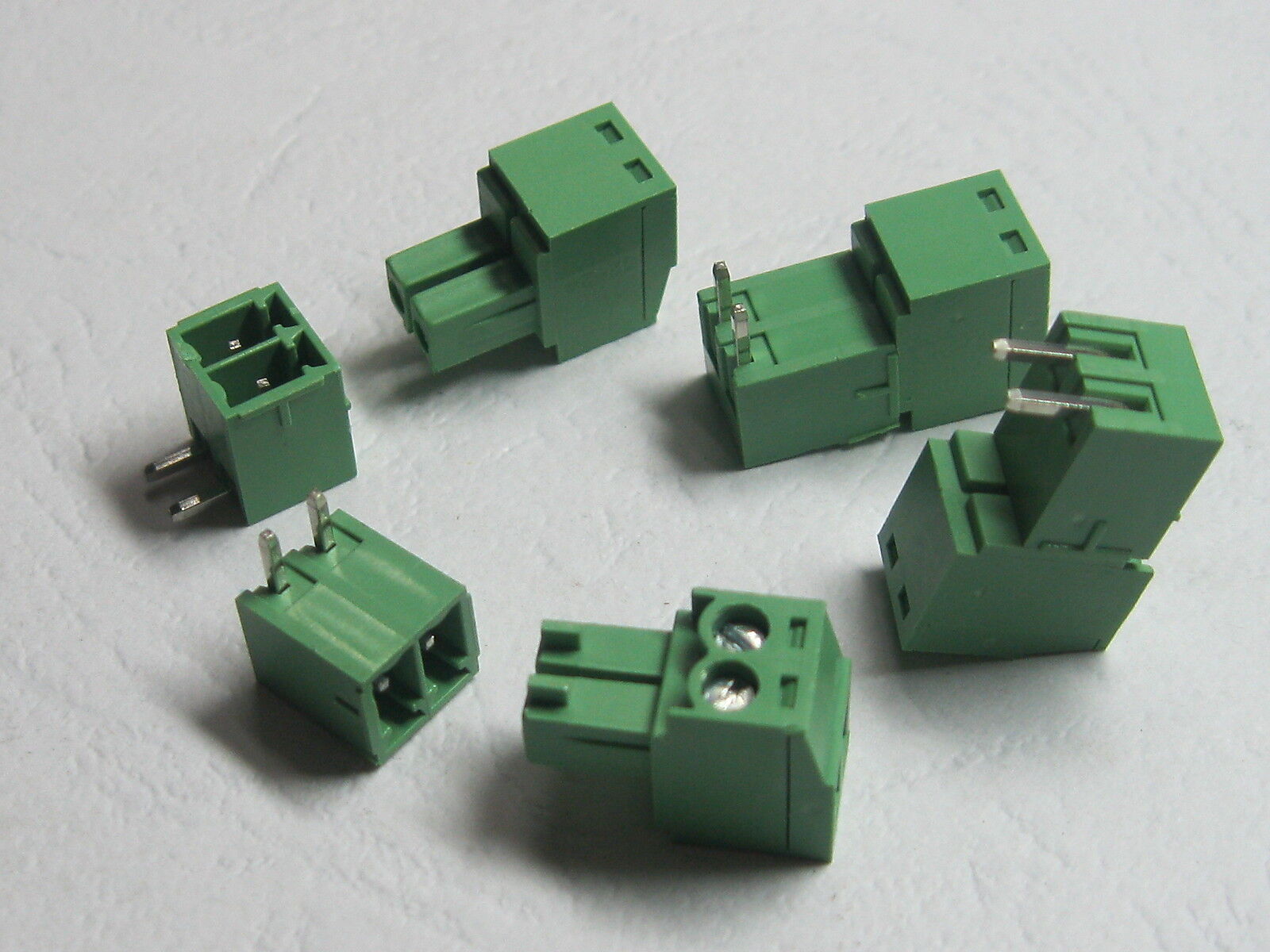 20 pcs Angle 2 pin Pitch 3.81mm Screw Terminal Block Connector Plugable Type New CY Does Not Apply - фотография #4