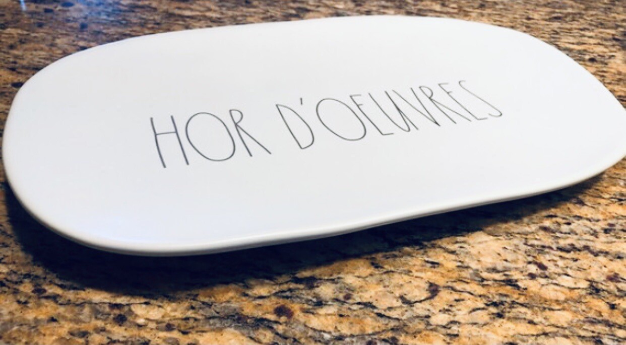 RAE DUNN “Hor D’oeuvres” 15” Platter Light Blue NEW IN BOX! Party Trays Rae Dunn