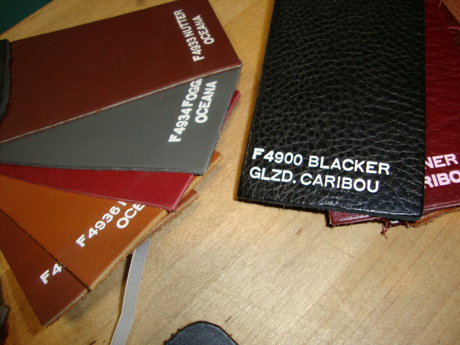 LEATHER Types and colors  (lot of 7 Sample packs All Leather  Mix Lot - фотография #4