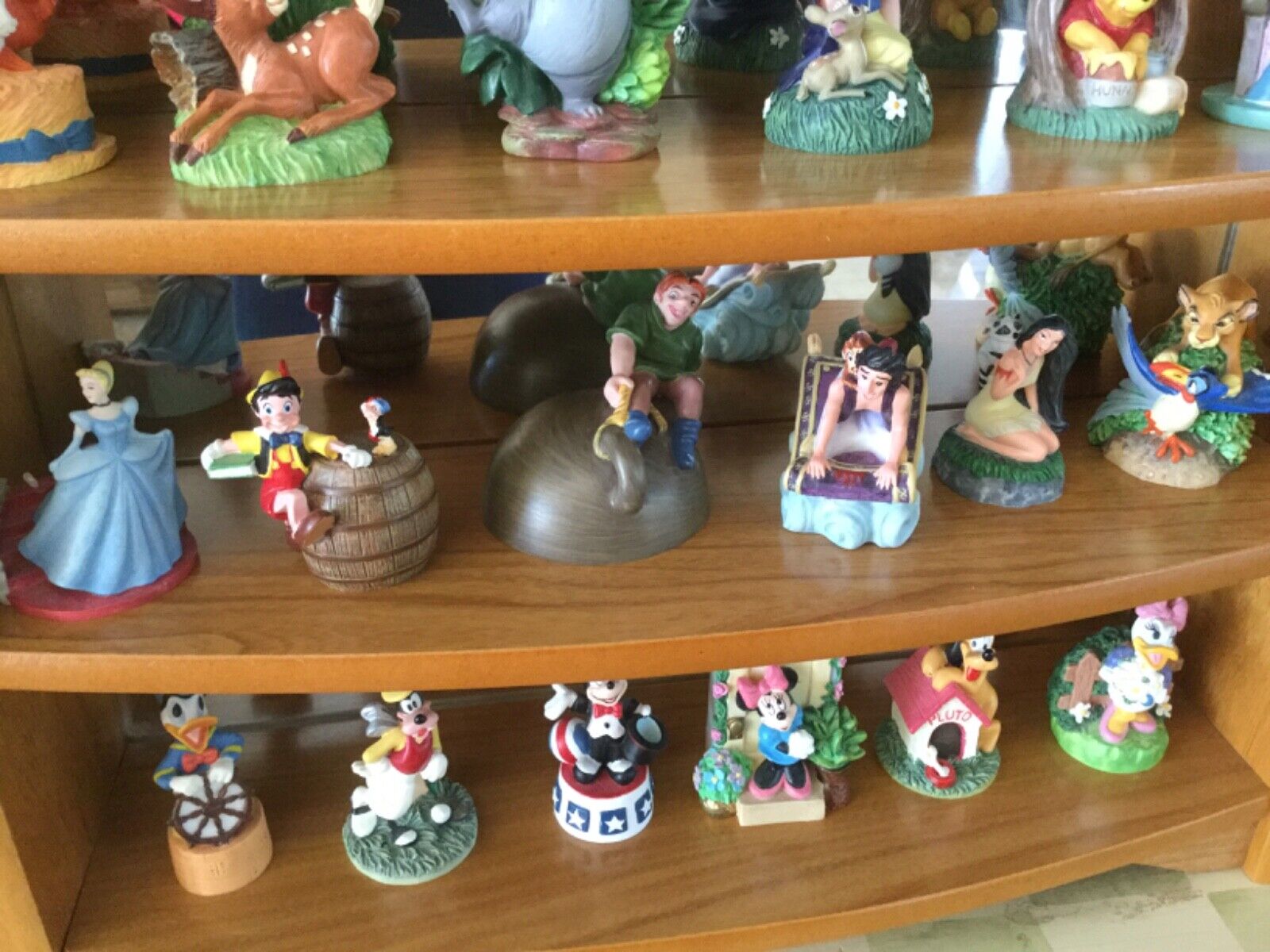 Disney Magic Thimble Figurine Collection, all 24, w/cabinet & boxes, Fabulous! Disney/Lenox - фотография #5