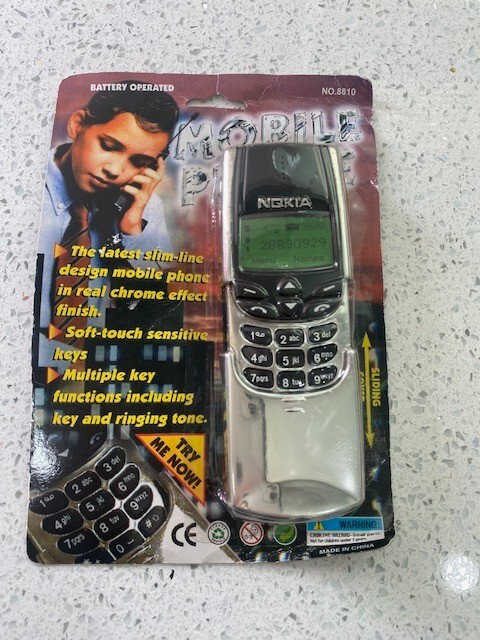DUMMY NQKIA PHONE BATTERY OPERATED IN ORIGINAL PACKAGE Nokia Nokia 1800 - фотография #3