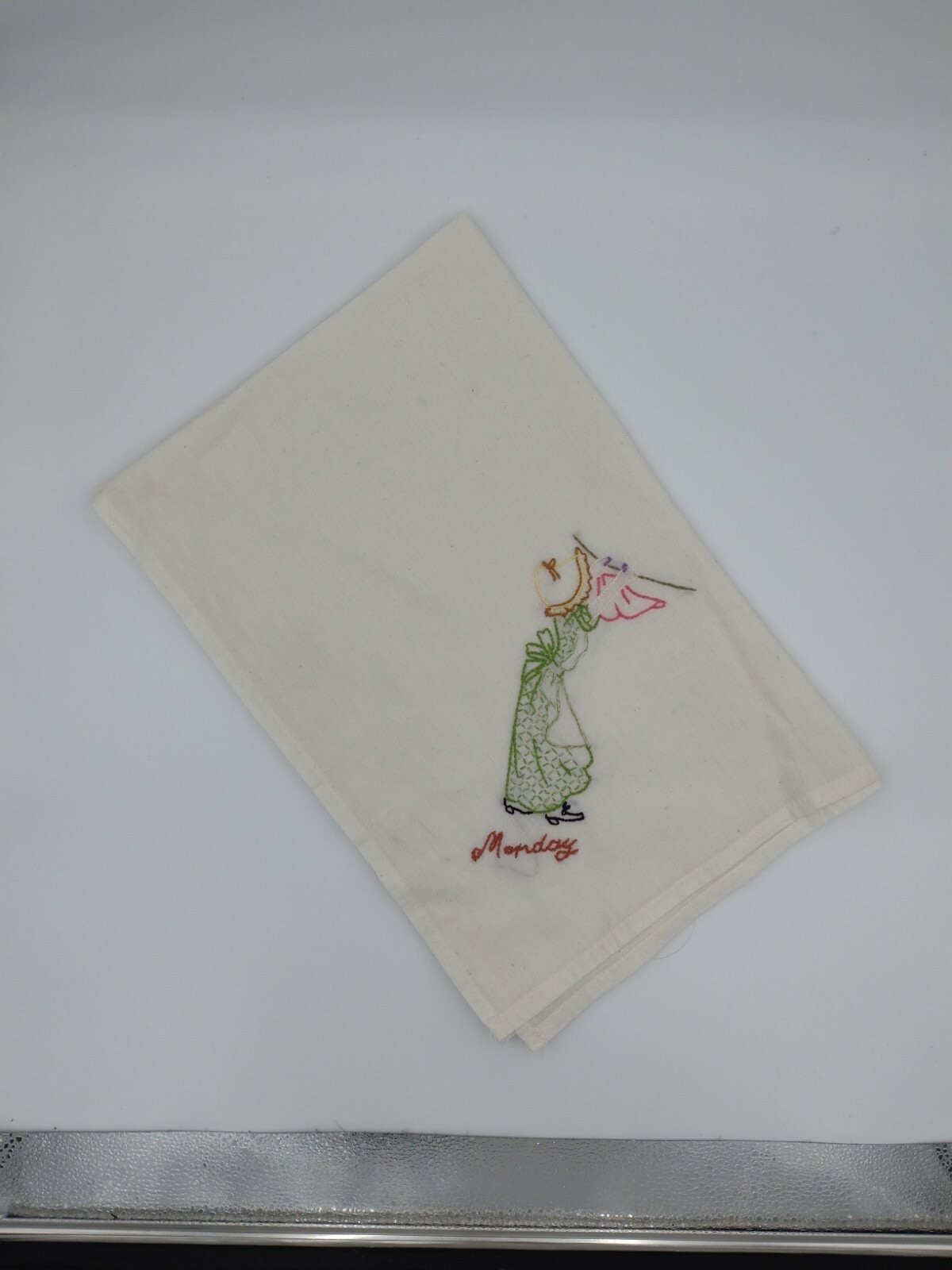 7 Vintage Embroidered Days Of The Week Dish Tea Towels Cloths Handmade - фотография #3