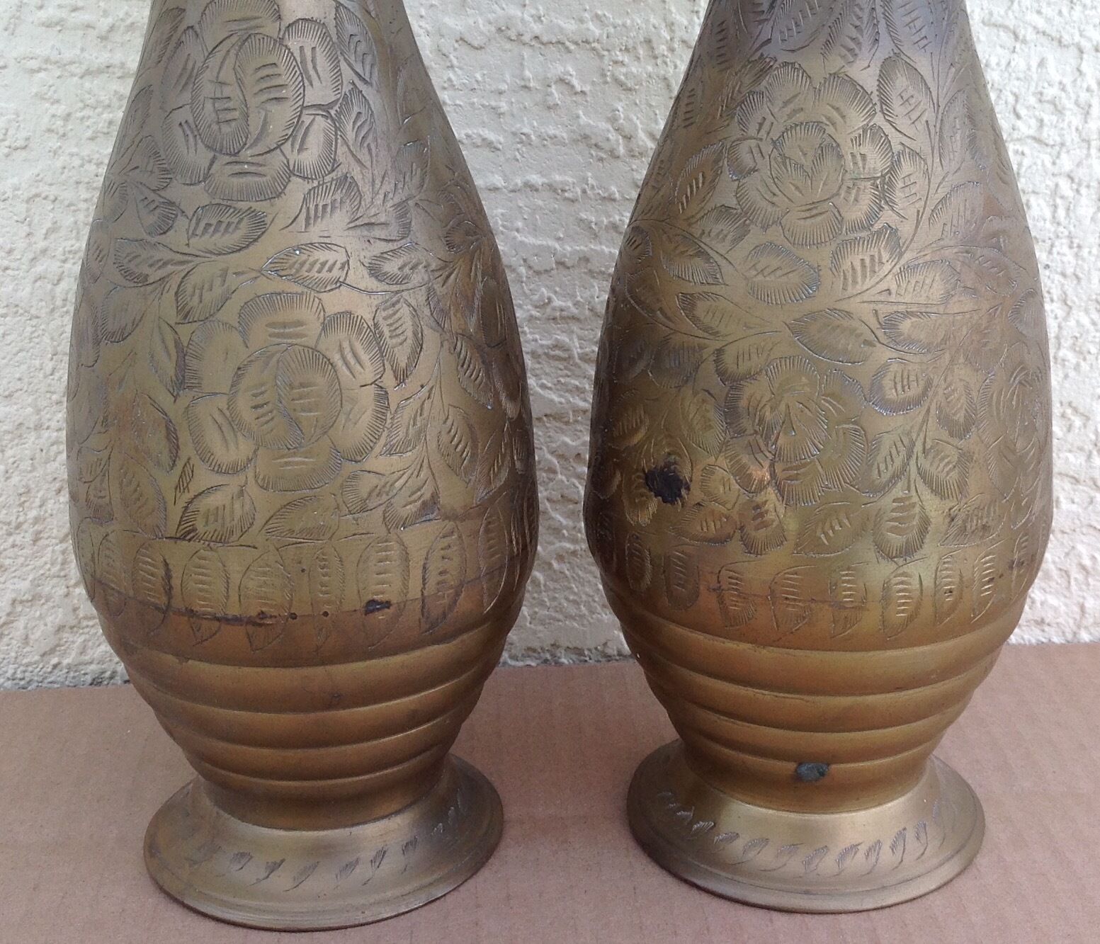 Brass India Vase pair identical, 20th century Anglo, engraved bohemian 225-BF  Без бренда - фотография #6