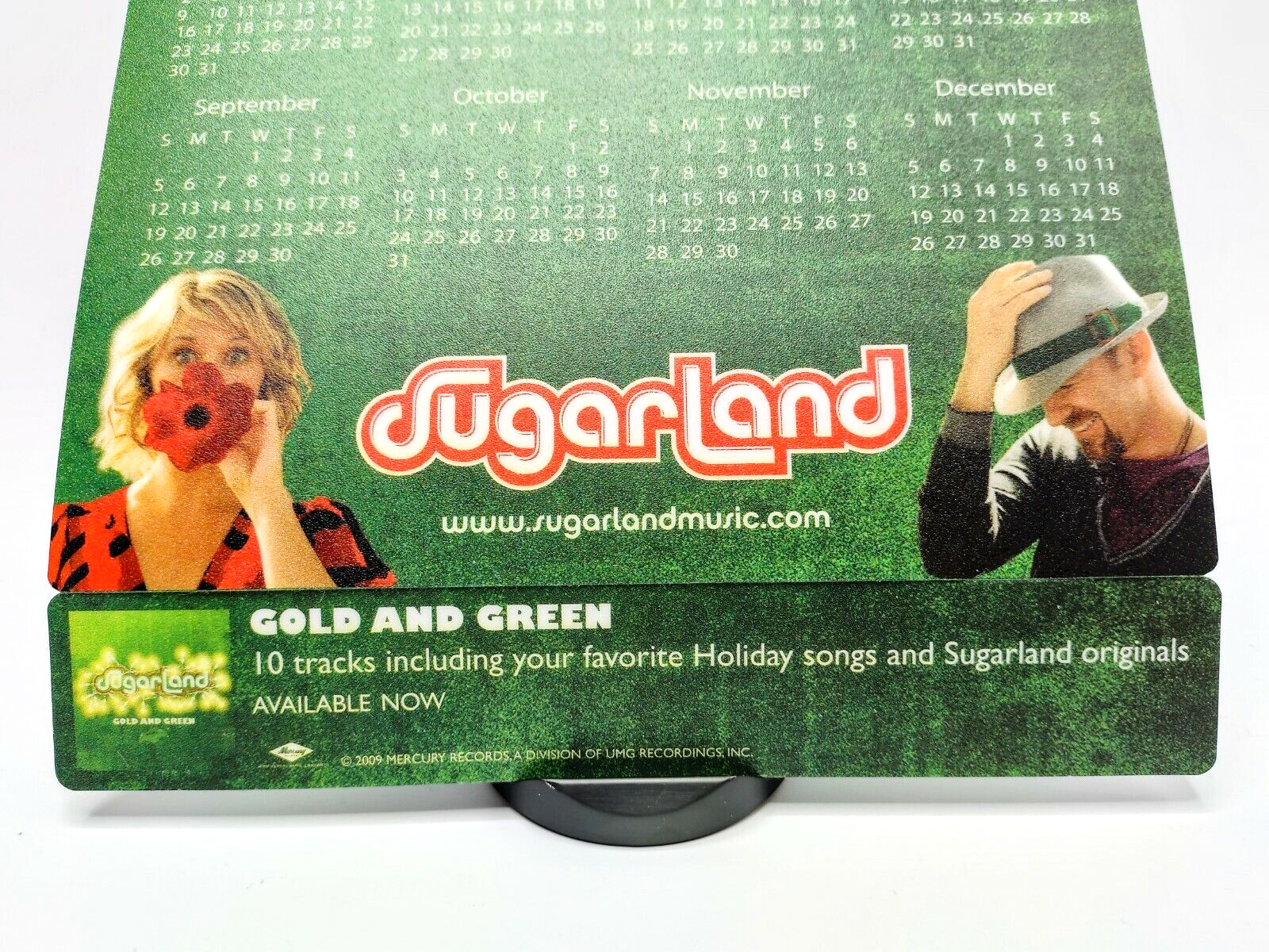 Sugarland Gold and Green 2010 Promo Calendar Sticker Peel-Back Counter Mats  (2) Без бренда - фотография #5