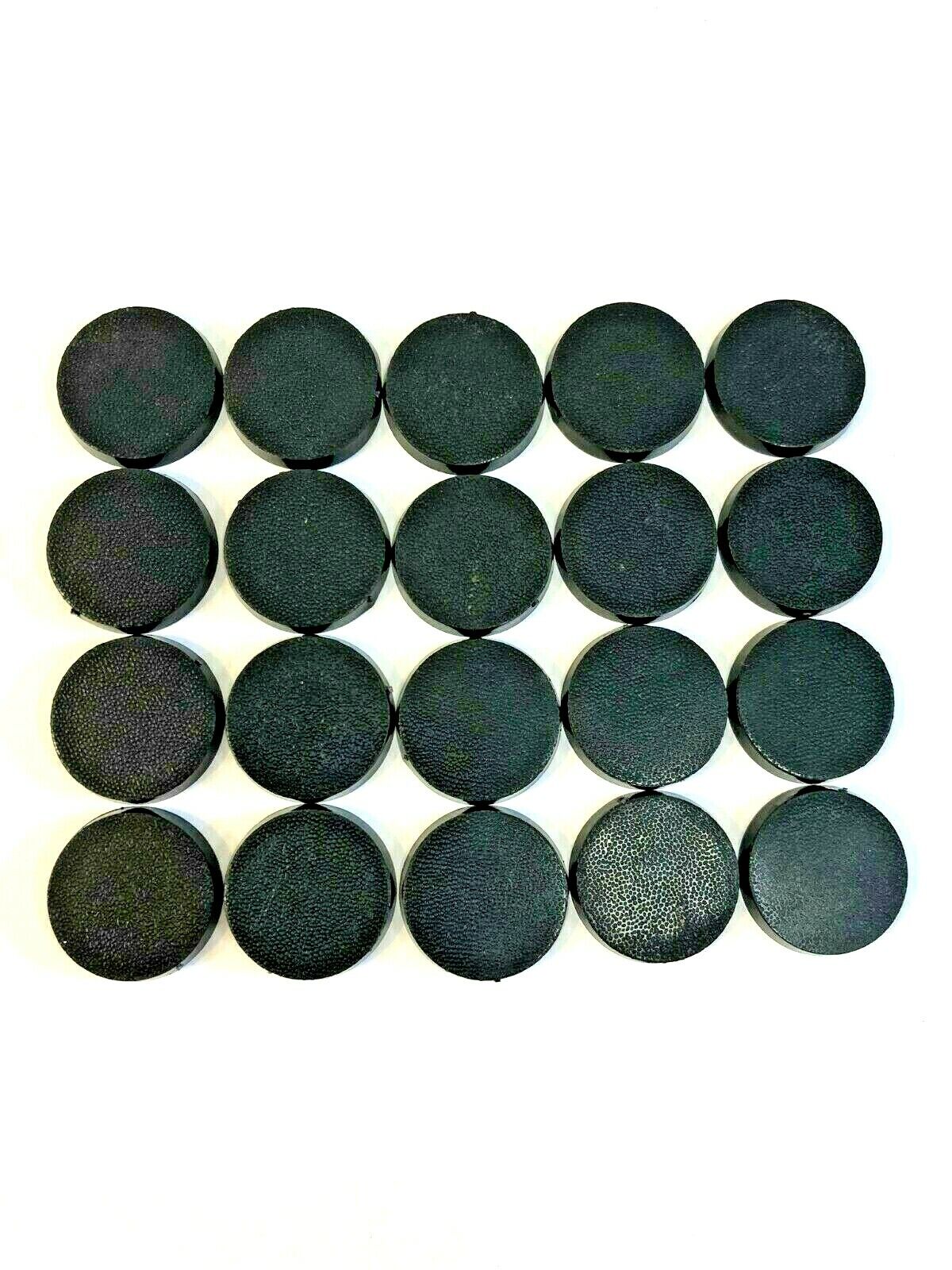 Lot Of 20 25mm Round Bases For Warhammer 40k & AoS Games Workshop Bitz  Unbranded Does not Apply