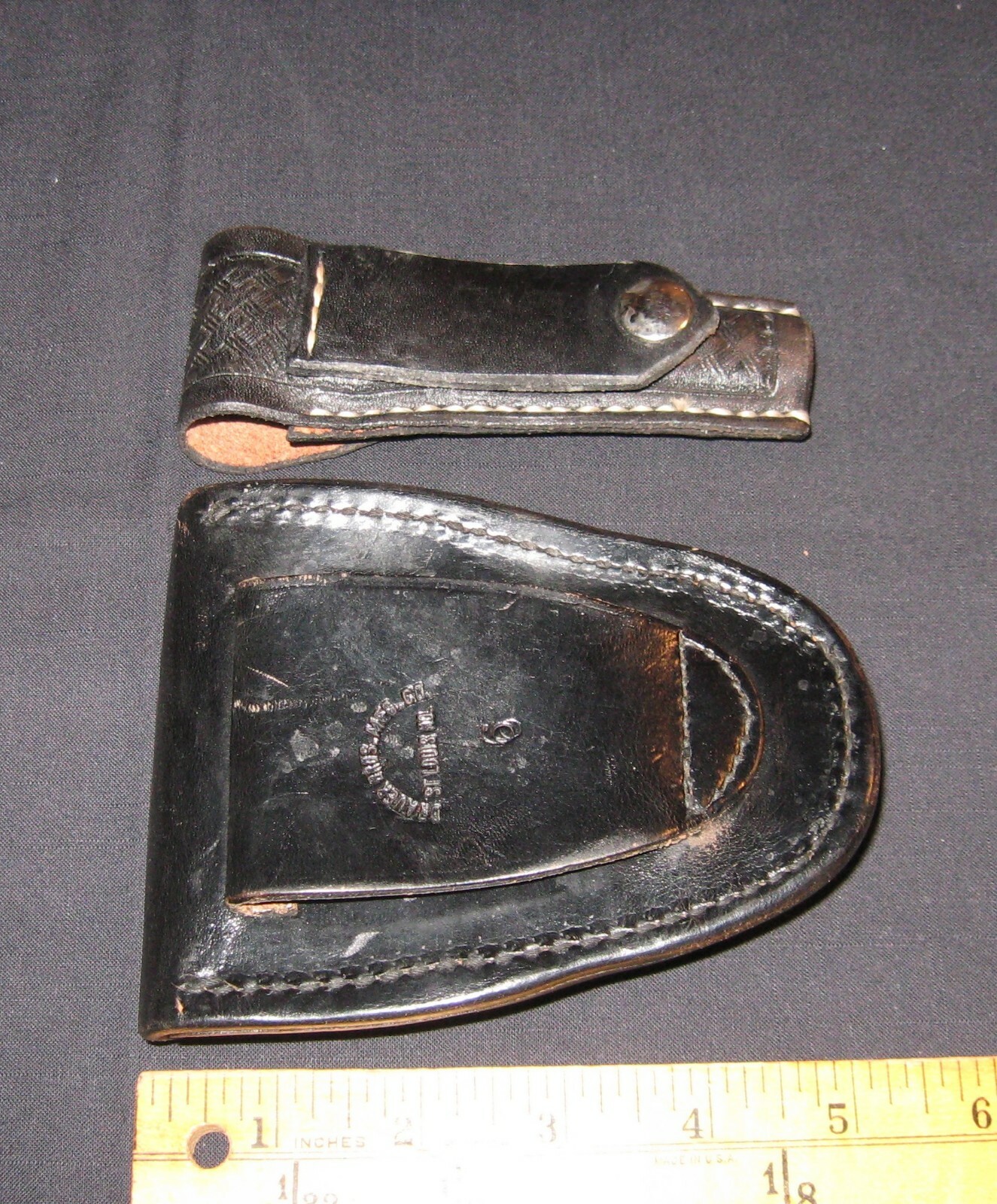 Leather Brauer Bros. handcuff case with a flash light holder, heavy leather BRAUER BROS - фотография #4