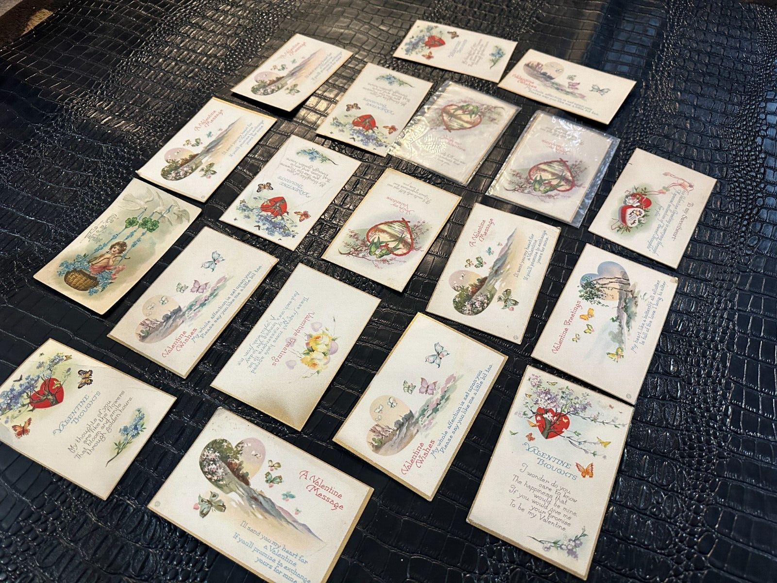 Antique Valentines Day postcard lot of 19 cards - ALL UNPOSTED (M7678) Без бренда