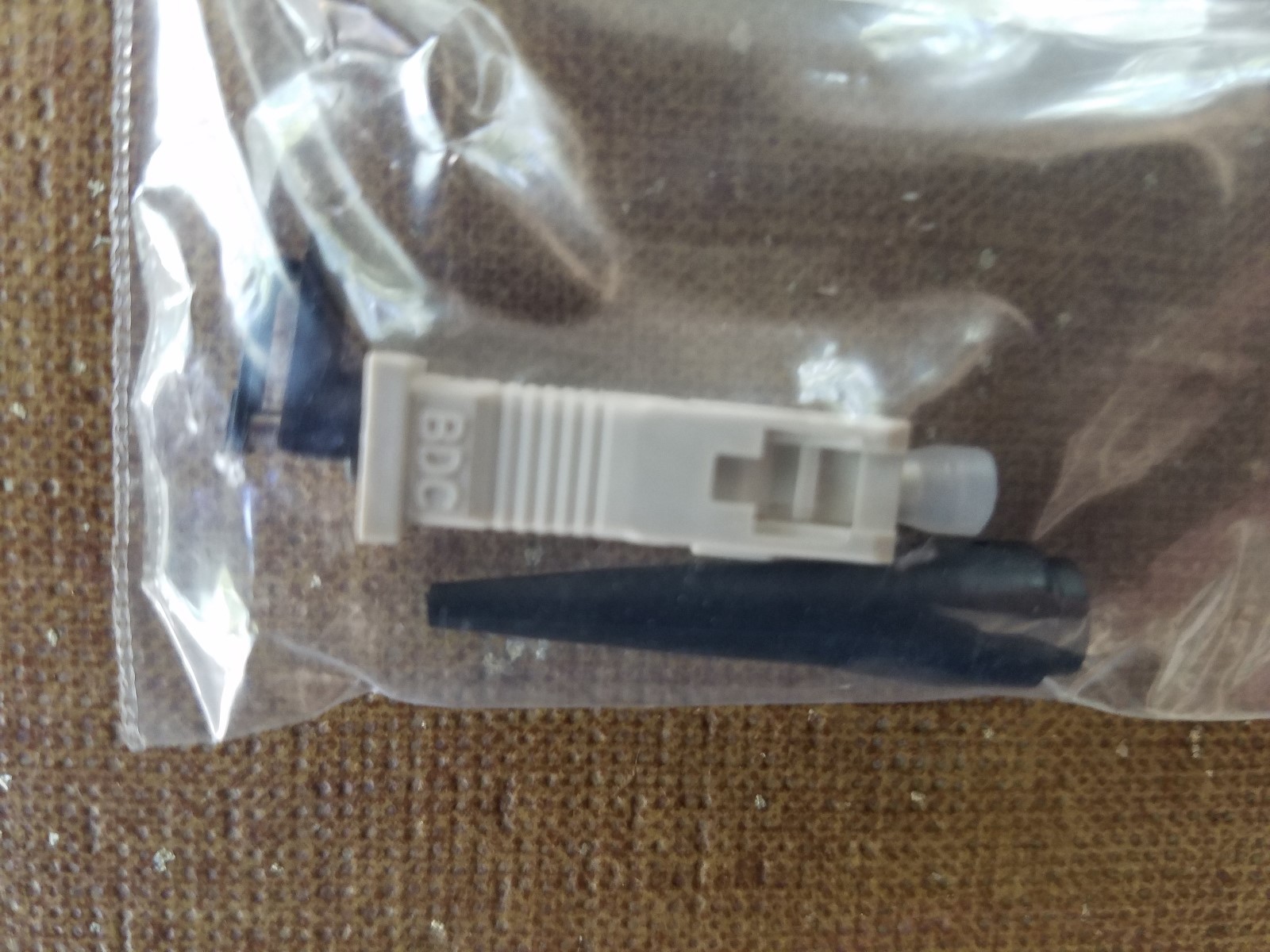 AX101077 BELDEN Optimax SC MM 50 µm OM2 OM3 for 900 µm Tight Buffer - LOT OF 31 Belden AX101077 - фотография #3