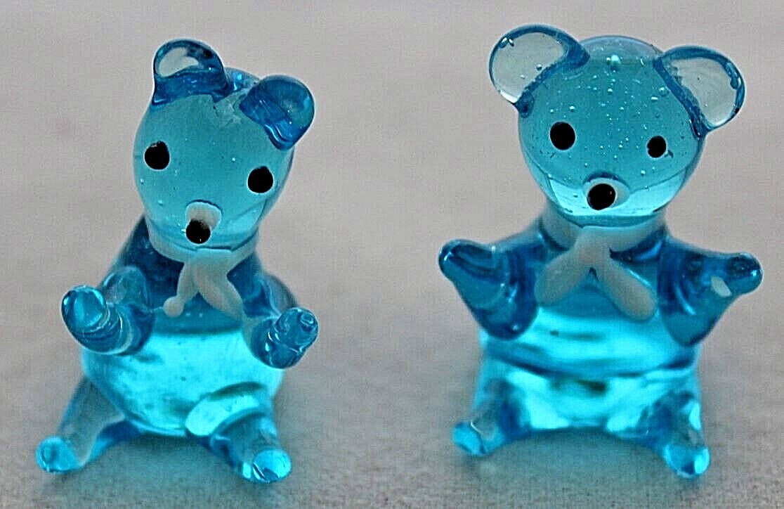 2 x Vintage, ( 1970's) Hand Made,  Art Glass Miniature Teddy Bears Unbranded