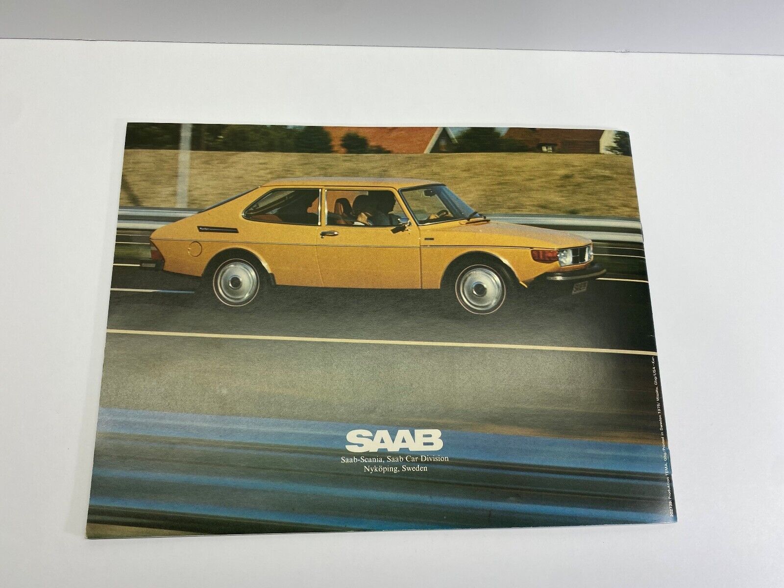 SAAB 1975 Dealer Catalog 99 GL Sedan, 99 GL WagonBack 99 EMS New Condition NoRes Без бренда - фотография #7