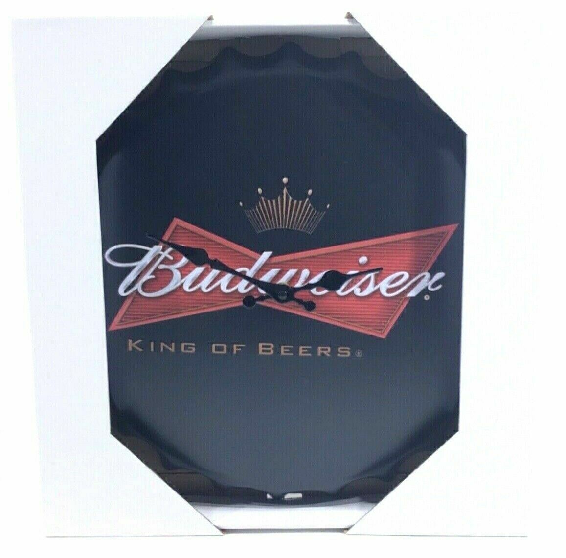 Budweiser Bottle Cap Wall Clock King of Beers Collectible Man Cave Decoration  Budweiser