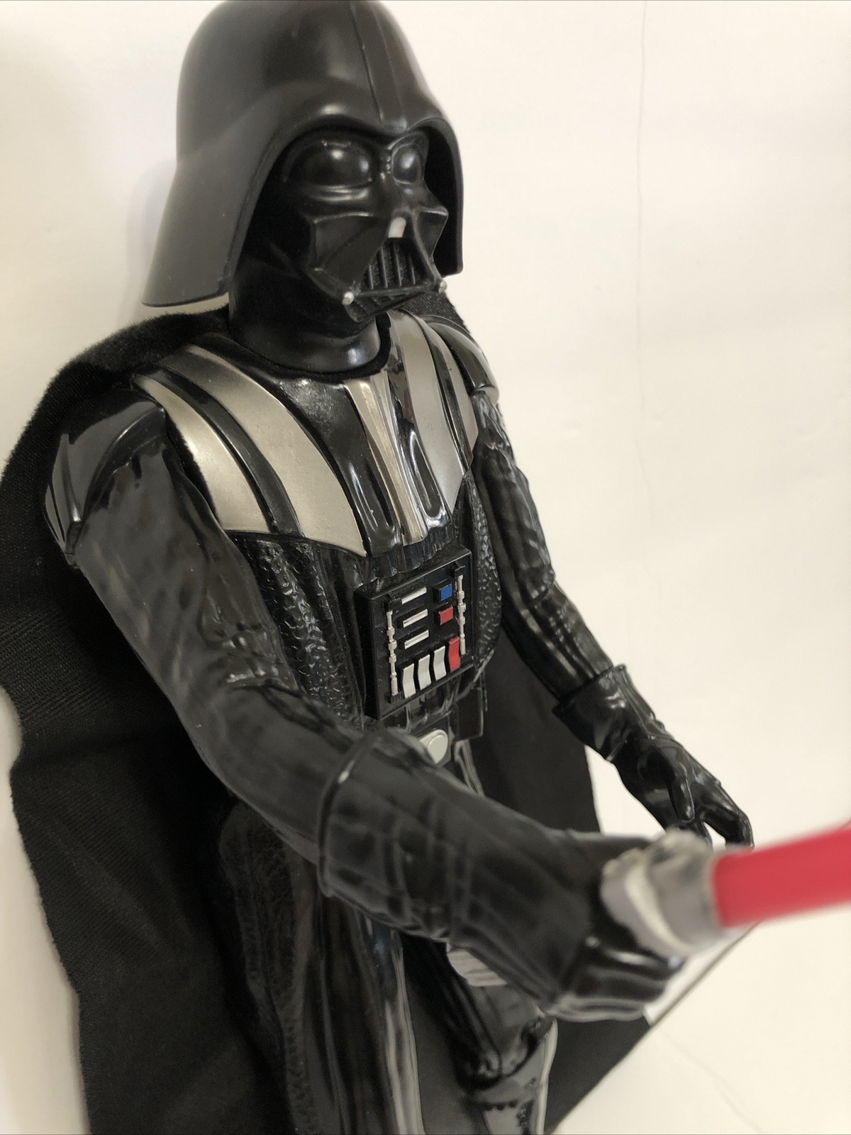 Darth Vader & Lightsaber 12 Inch Action Figure Star Wars Hero Series 2013 Hasbro E4049 - фотография #4