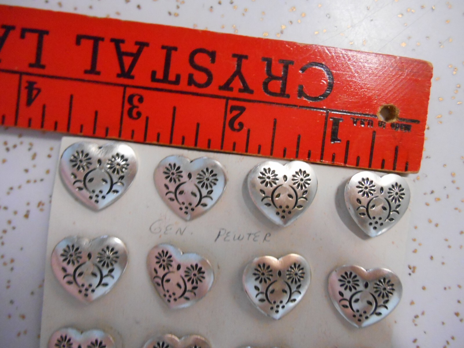 Vintage 12 Figural Pewter HEARTS Engraved Shank Buttons AUSTRIA Без бренда - фотография #4
