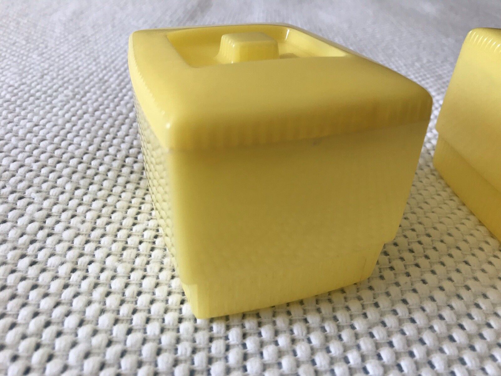 Clarolyte Vintage Yellow Cherub 1950’s 4 Pc Baby Nursery Plastic Container Set Clarolyte Does Not Apply - фотография #8