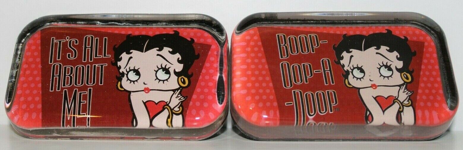 Betty Boop Paperweights - Set of 2 Betty Boop Glass Paperweights 2011 & 2013 Без бренда - фотография #3